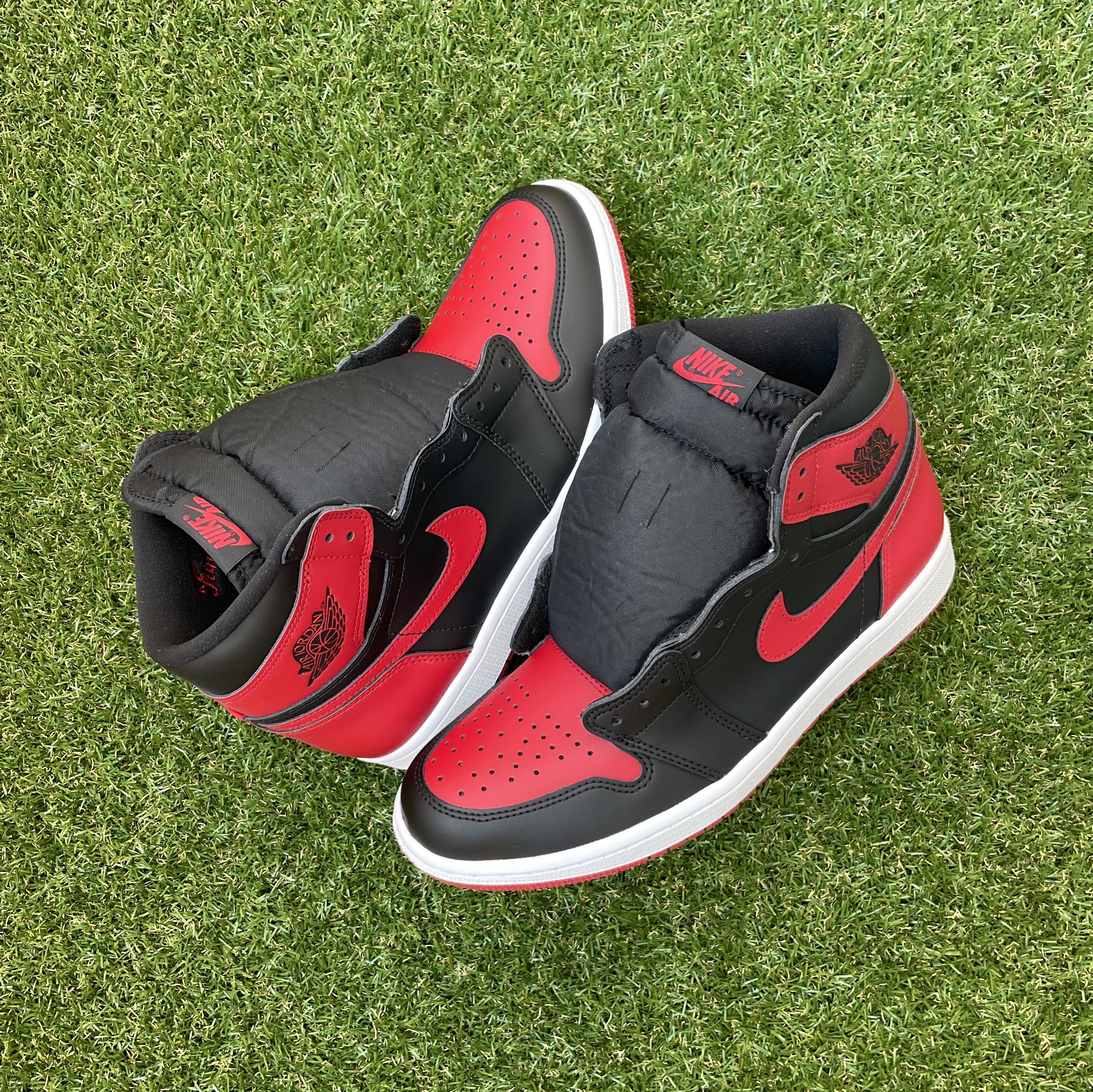 Jordan 1 Retro High OG Patent Bred, (GS) Jordan 1 Retro High OG Patent Bred 착용 스타일 - 1