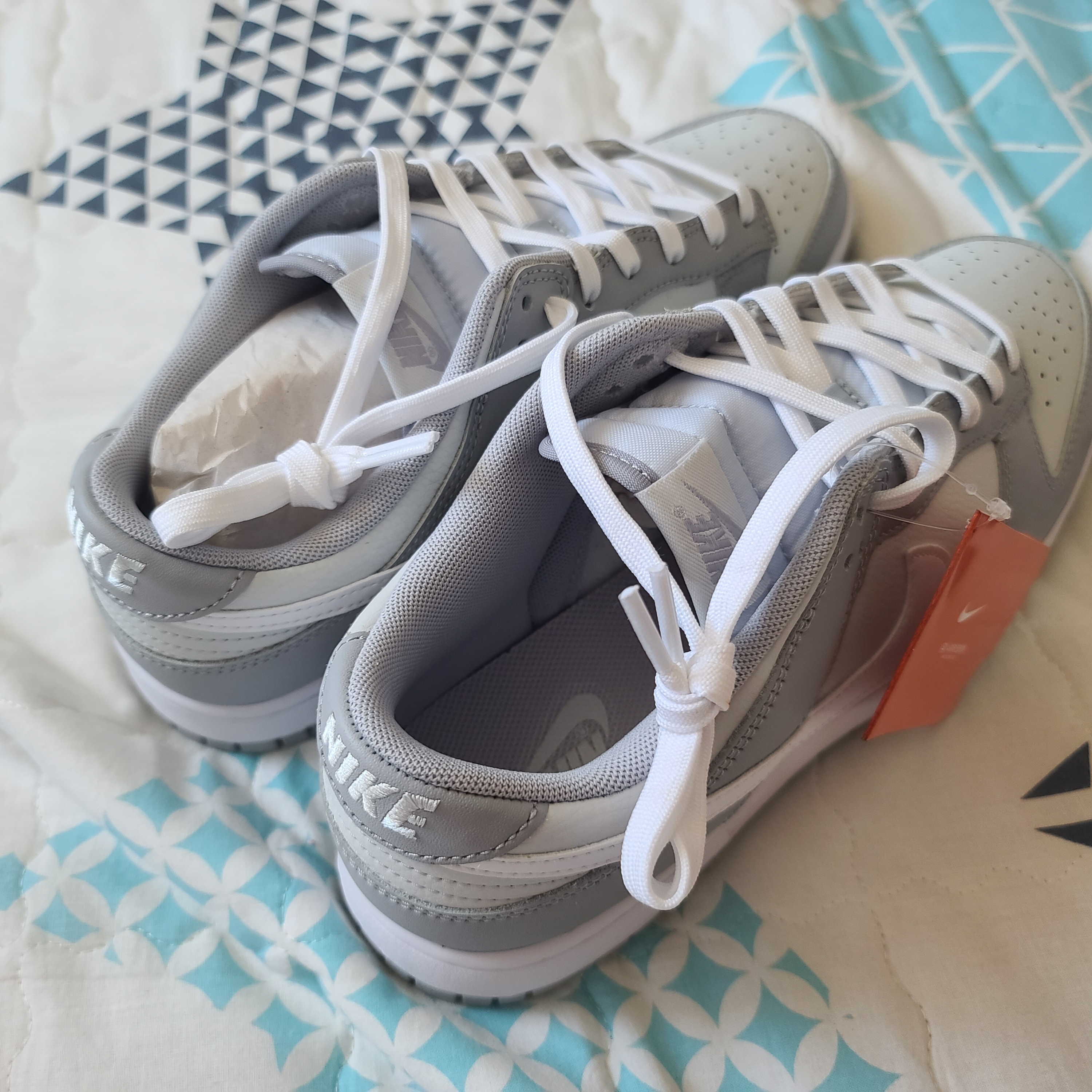 Nike Dunk Low Retro Wolf Grey 착용 스타일
