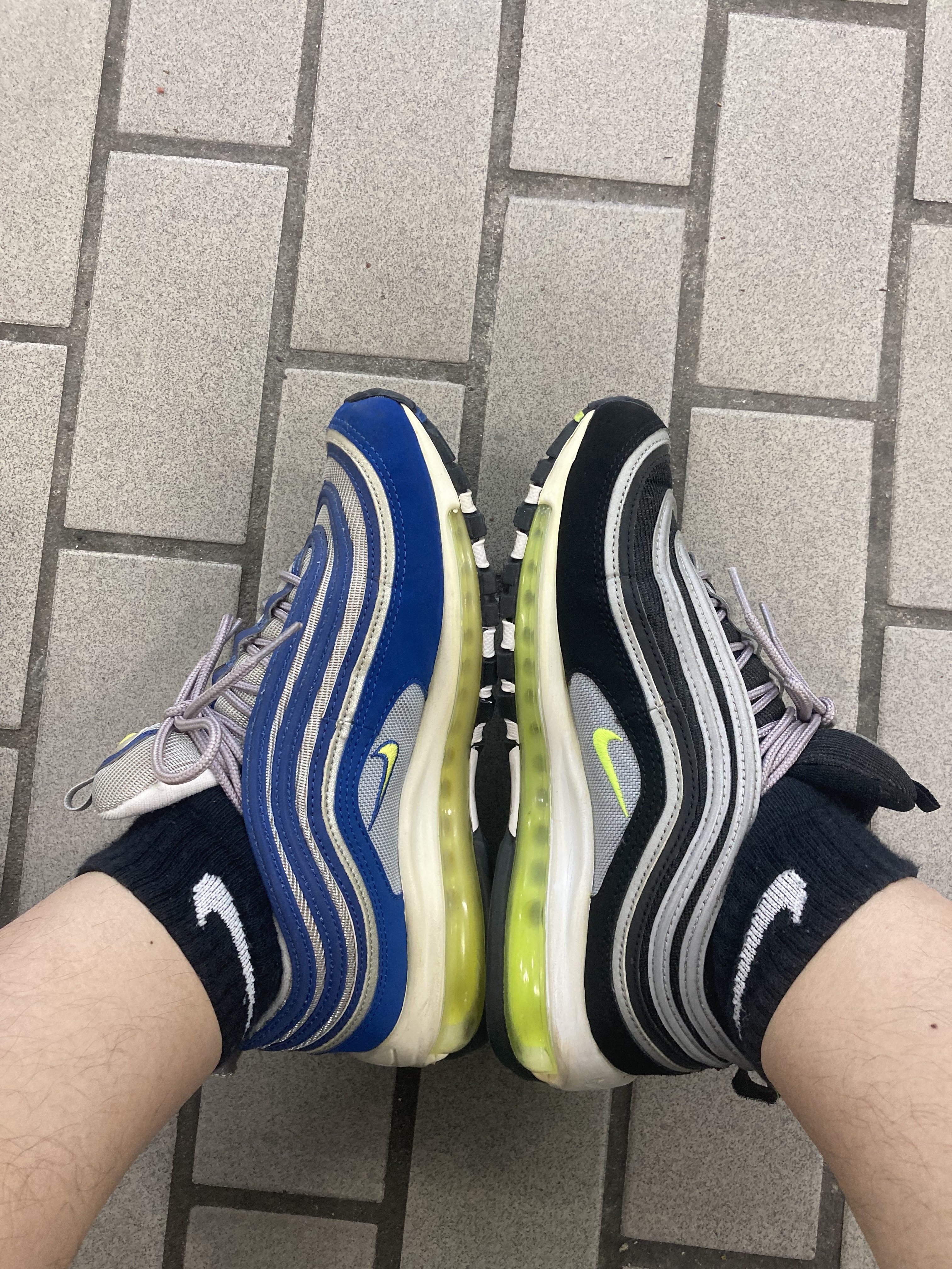 Nike Air Max 97 OG Black Volt Asia, Nike Air Max 97 OG Royal Neon 착용 스타일 - 4