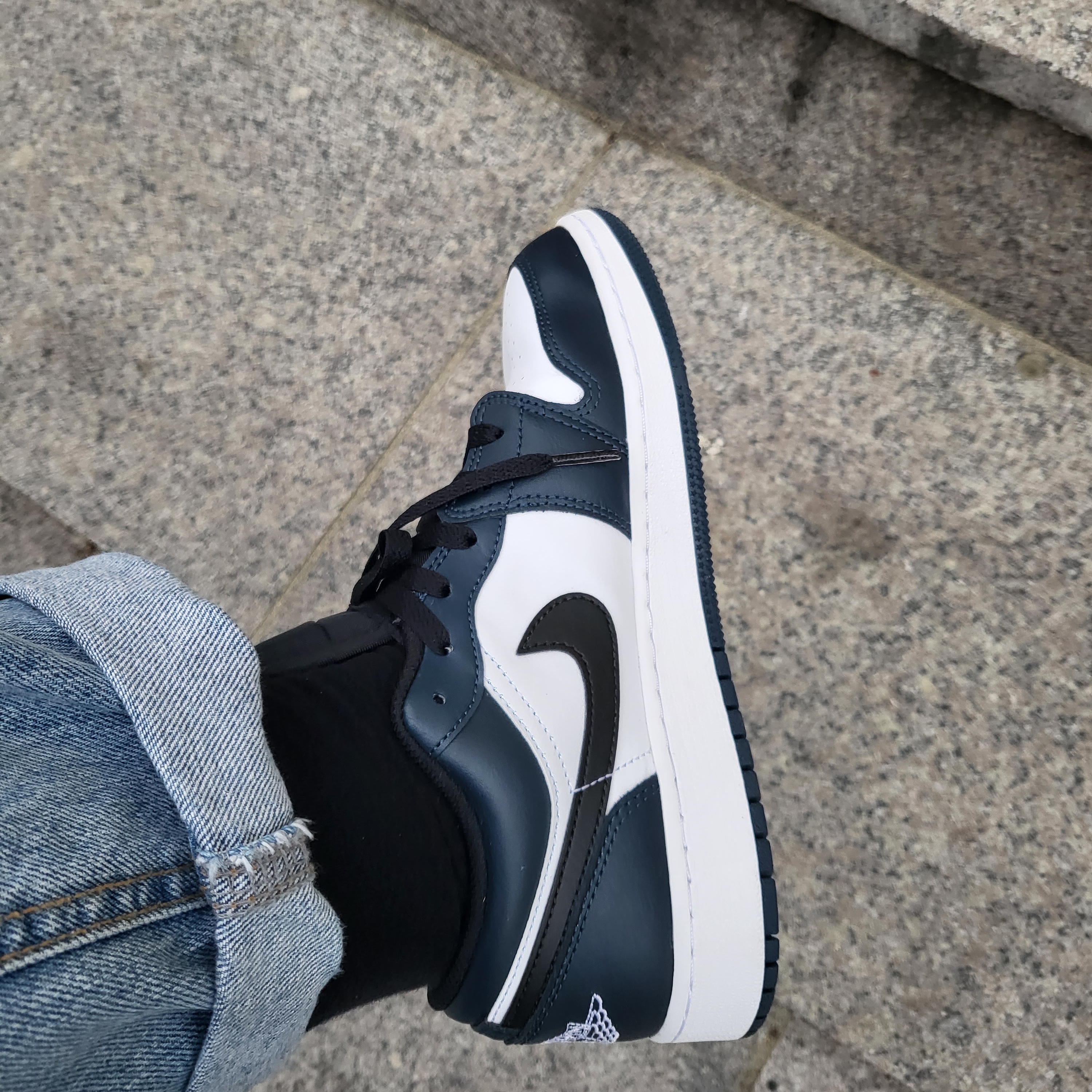 (GS) Jordan 1 Low Armory Navy 착용 스타일 - 1
