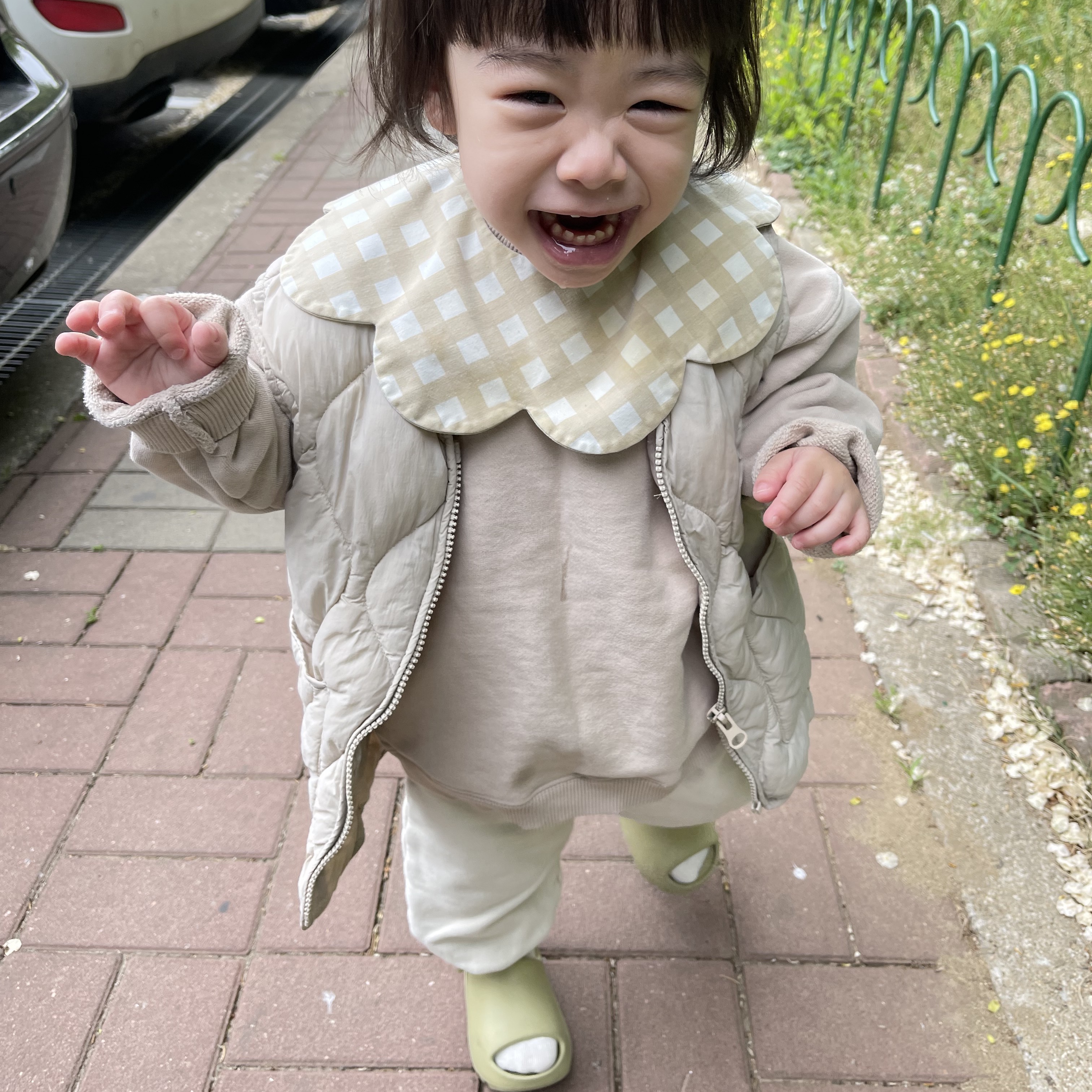 (Infant) Adidas Yeezy Slide Pure - Re-Release Ver. 착용 스타일