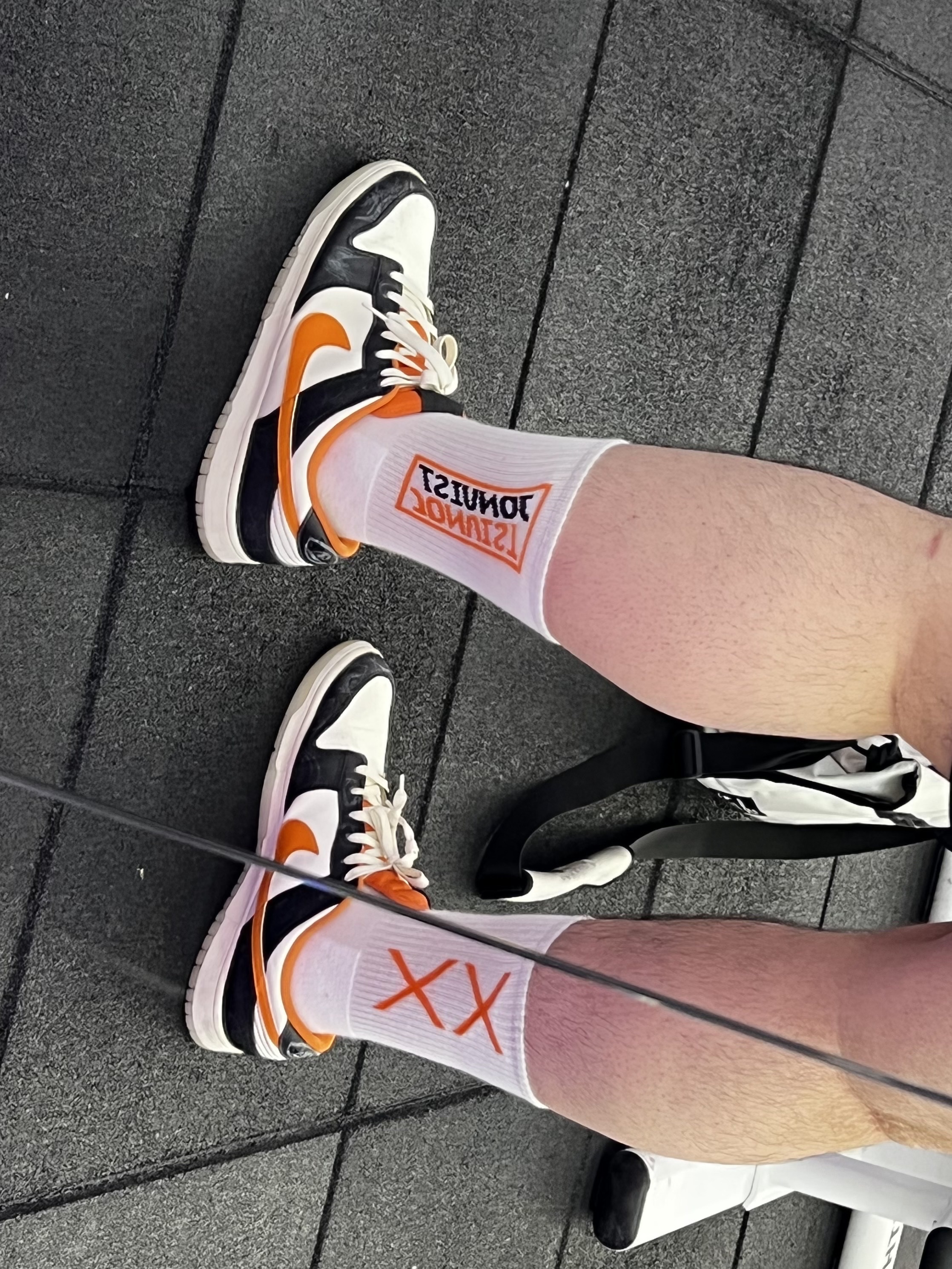 Nike Dunk Low Retro PRM Halloween 착용 스타일