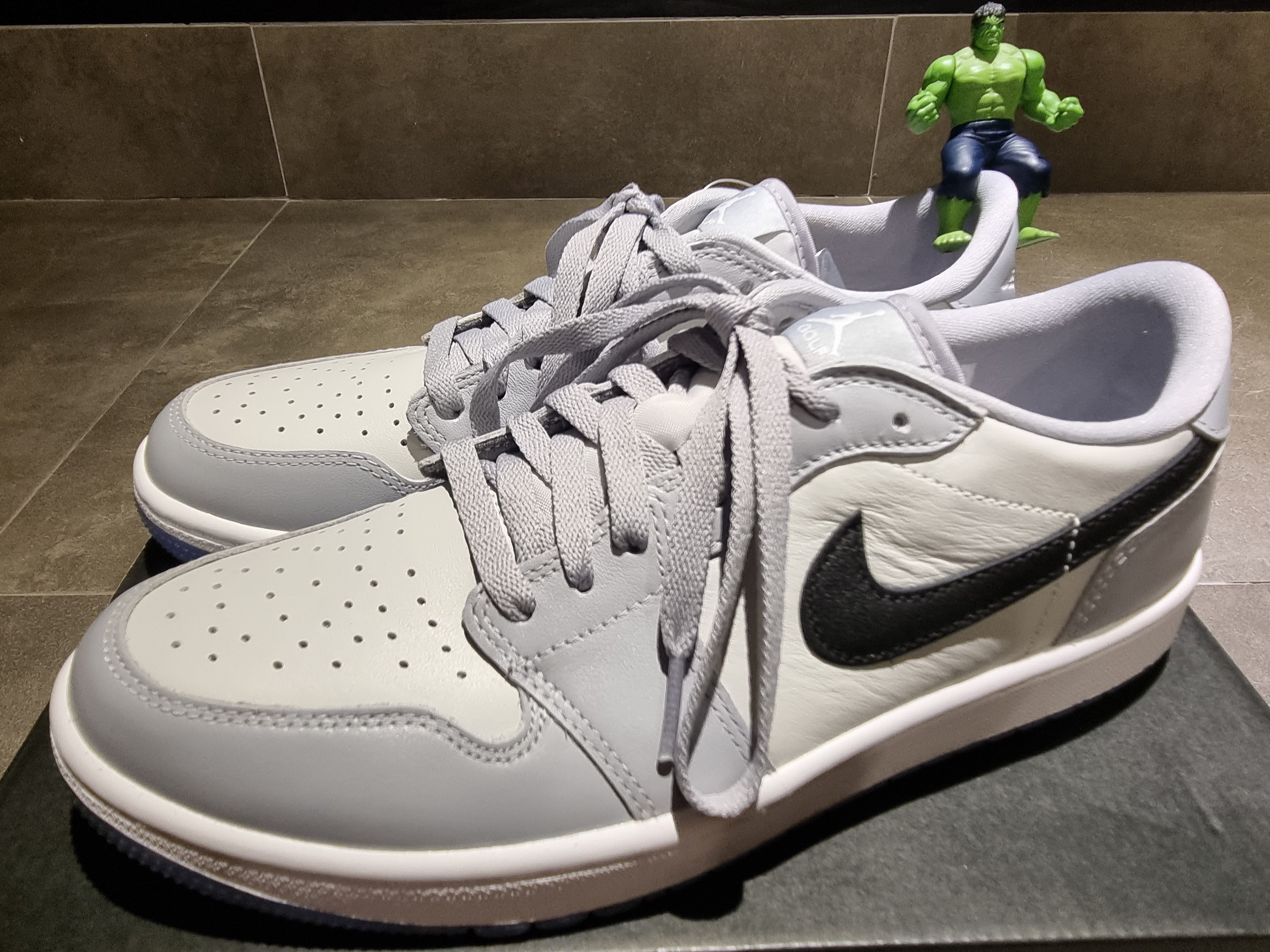 Jordan 1 Low Golf Wolf Grey 착용 스타일 - 2