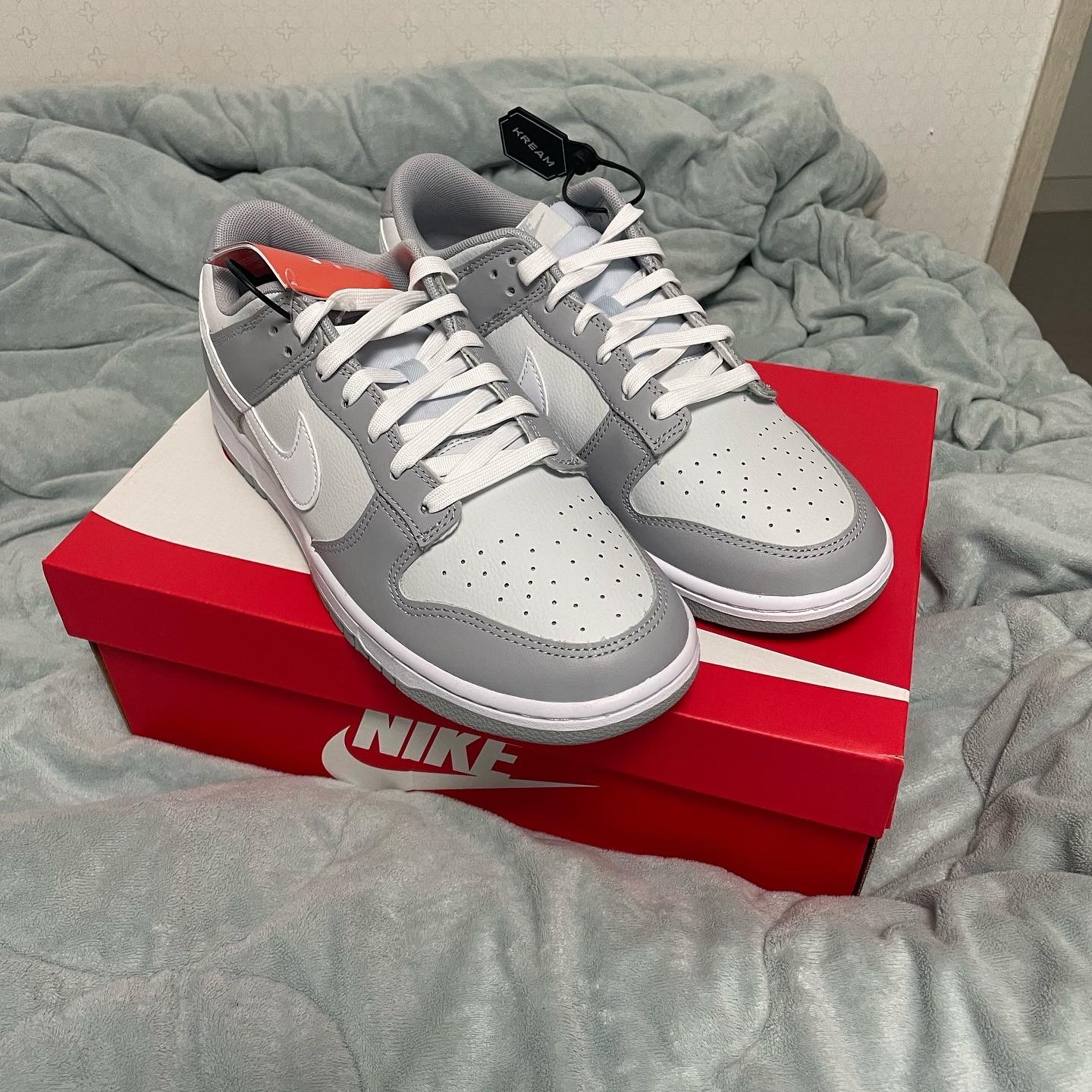 Nike Dunk Low Retro Wolf Grey 착용 스타일 - 1