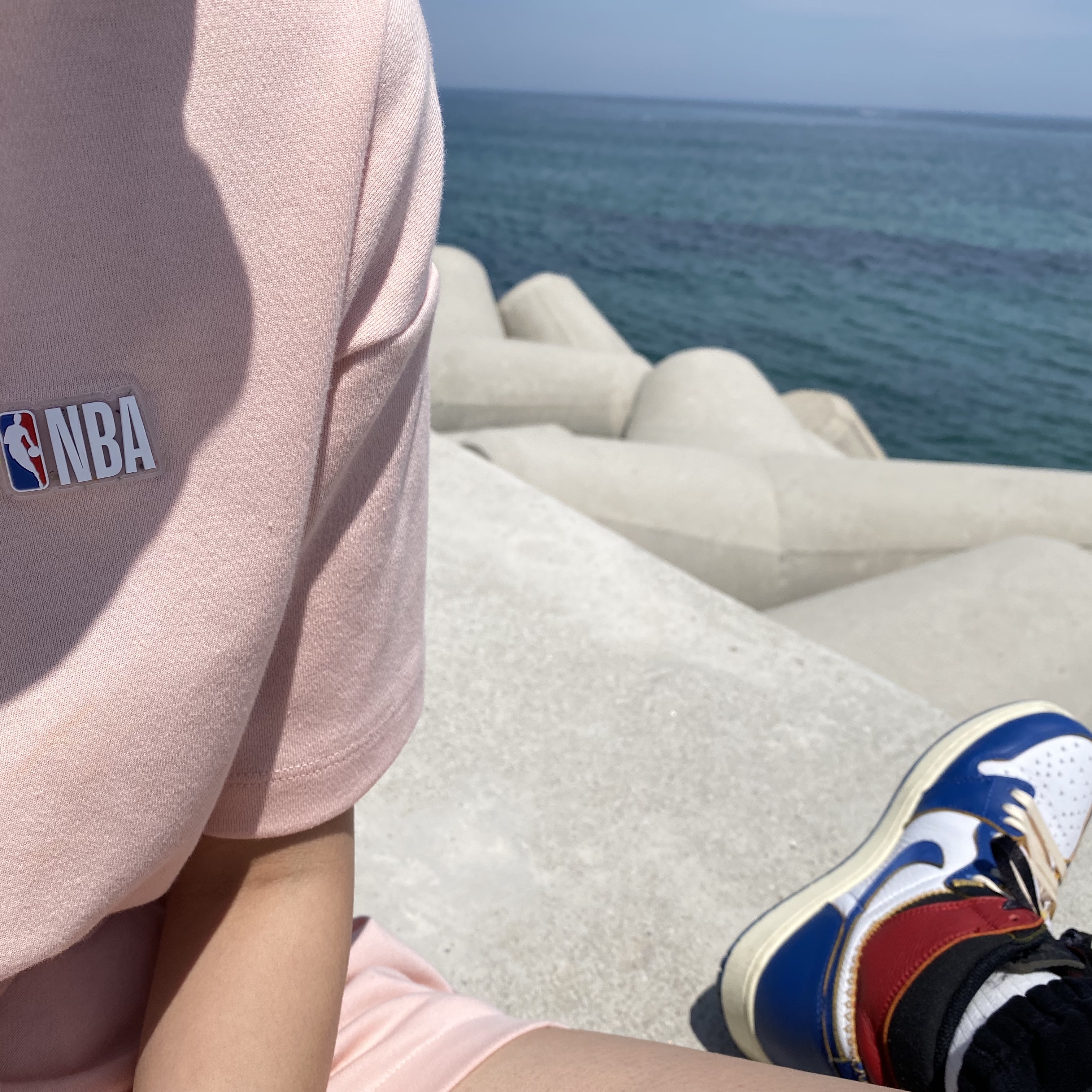 Jordan 1 x Union Retro High Blue Toe, Nike NRG Solo Swoosh Fleece Pants Black White - Asia 착용 스타일 - 3