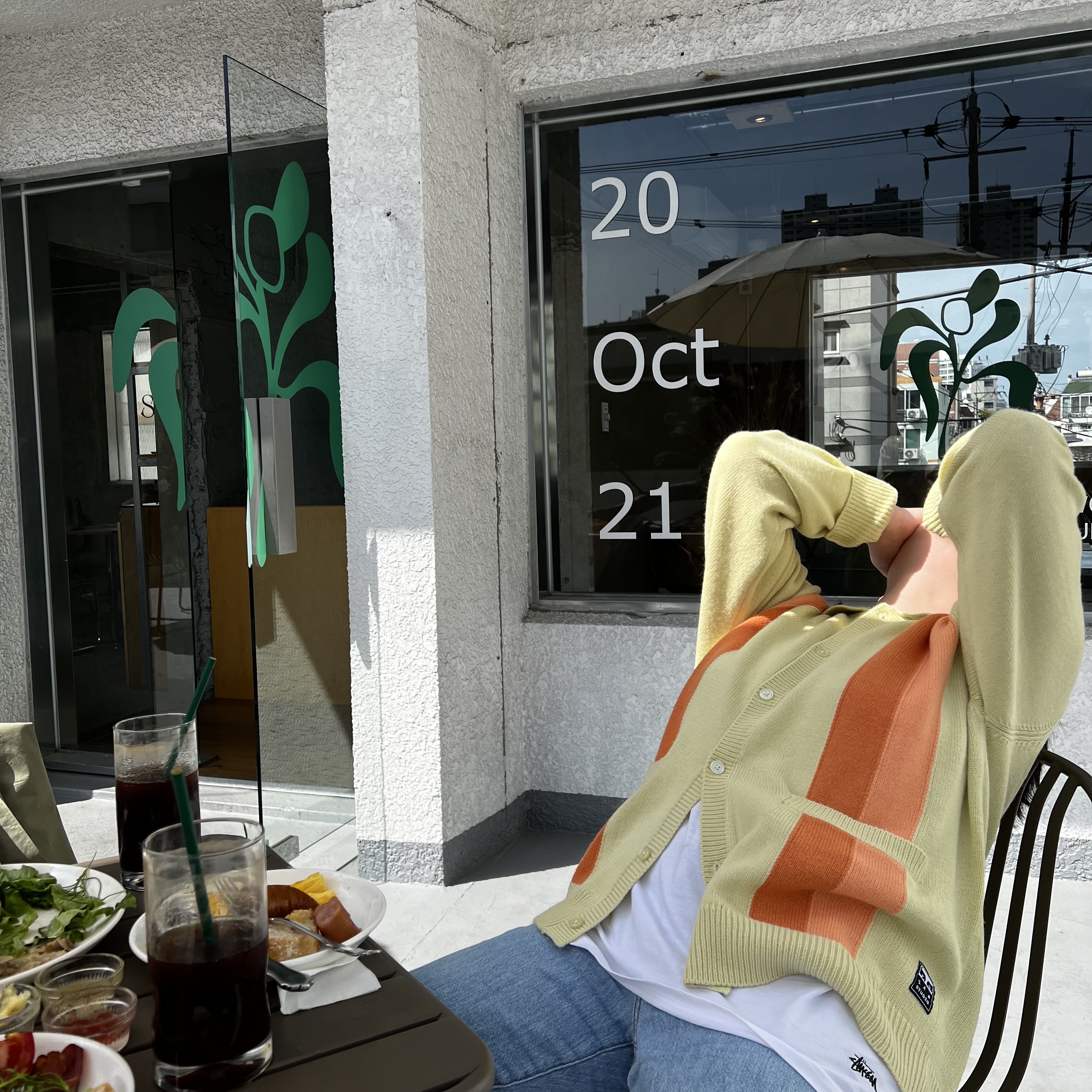 IAB Studio x Obey Archer Cardigan Yellow, Stussy Undershirt White (3 Pack) 착용 스타일 - 5