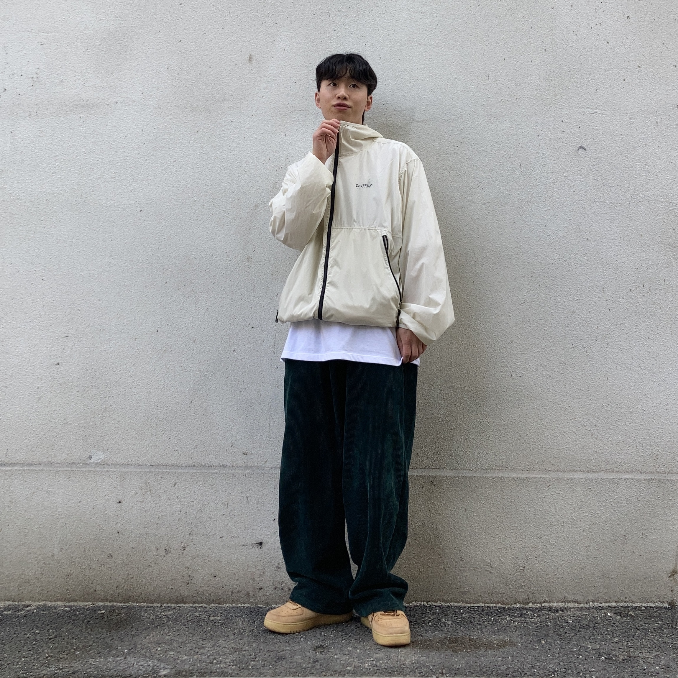 Nike Air Force 1 '07 WB Flax 착용 스타일