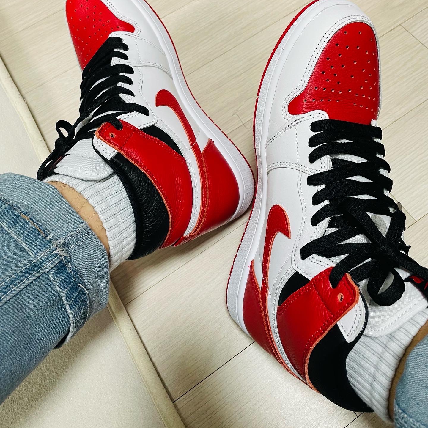Jordan 1 Retro High OG Heritage 착용 스타일 - 2