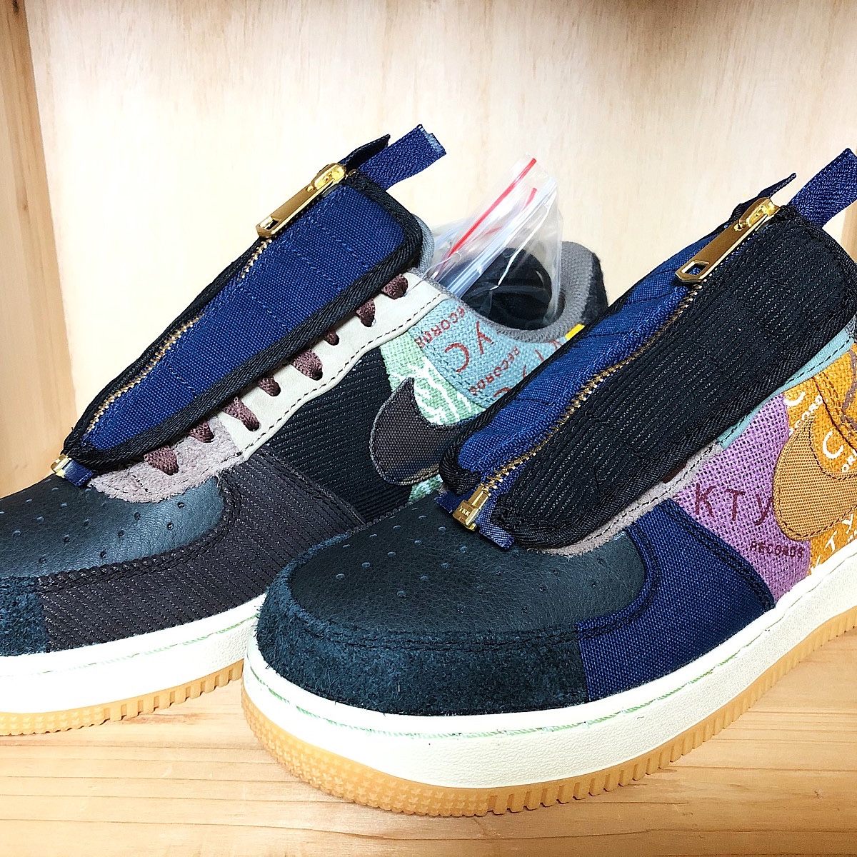 Nike x Travis Scott Air Force 1 Low Cactus Jack 착용 스타일