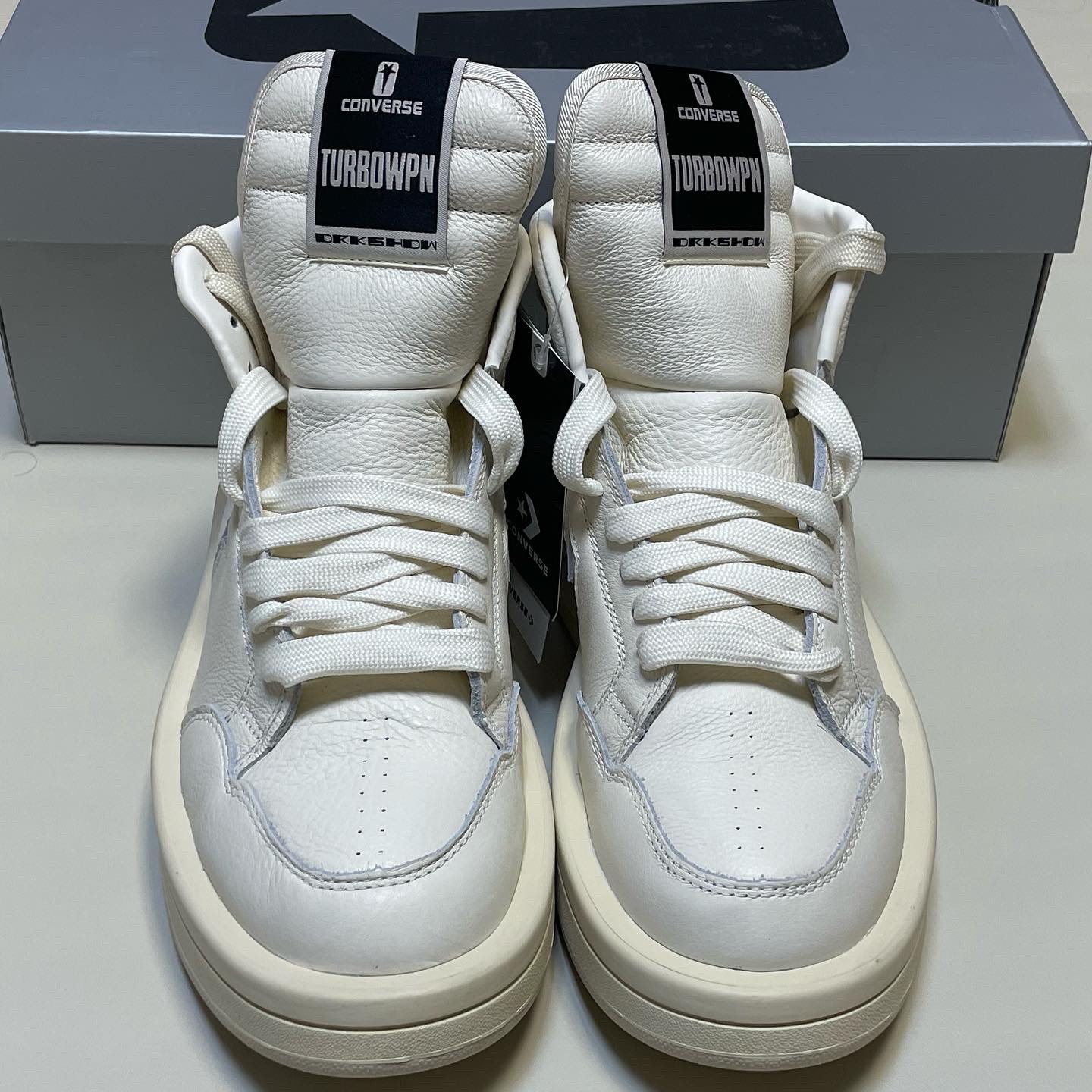 Converse x Drkshdw Turbowpn Egret 착용 스타일 - 2