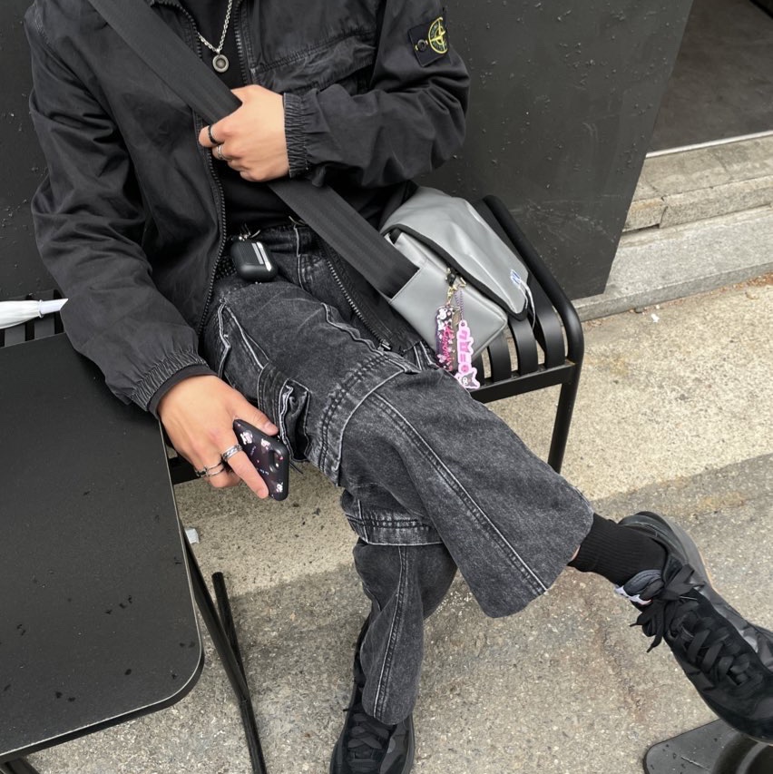 Ader Error Trace Admore Crossbody Bag Grey - 21FW, Stone Island 117WN T.CO+OLD Overshirt Black - 21SS 착용 스타일