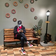 KREAM 프로필 이미지