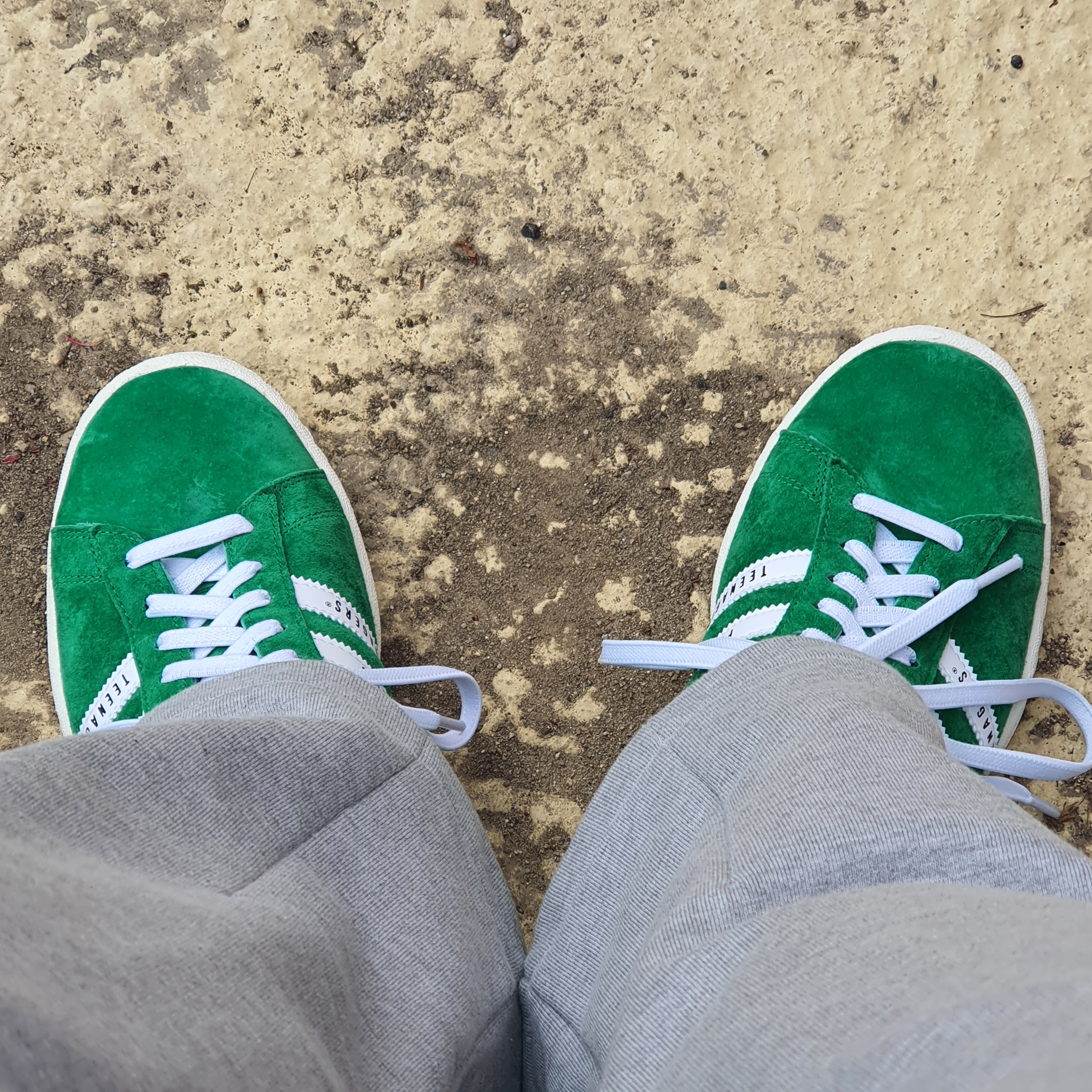 Adidas x Human Made Campus Green 착용 스타일
