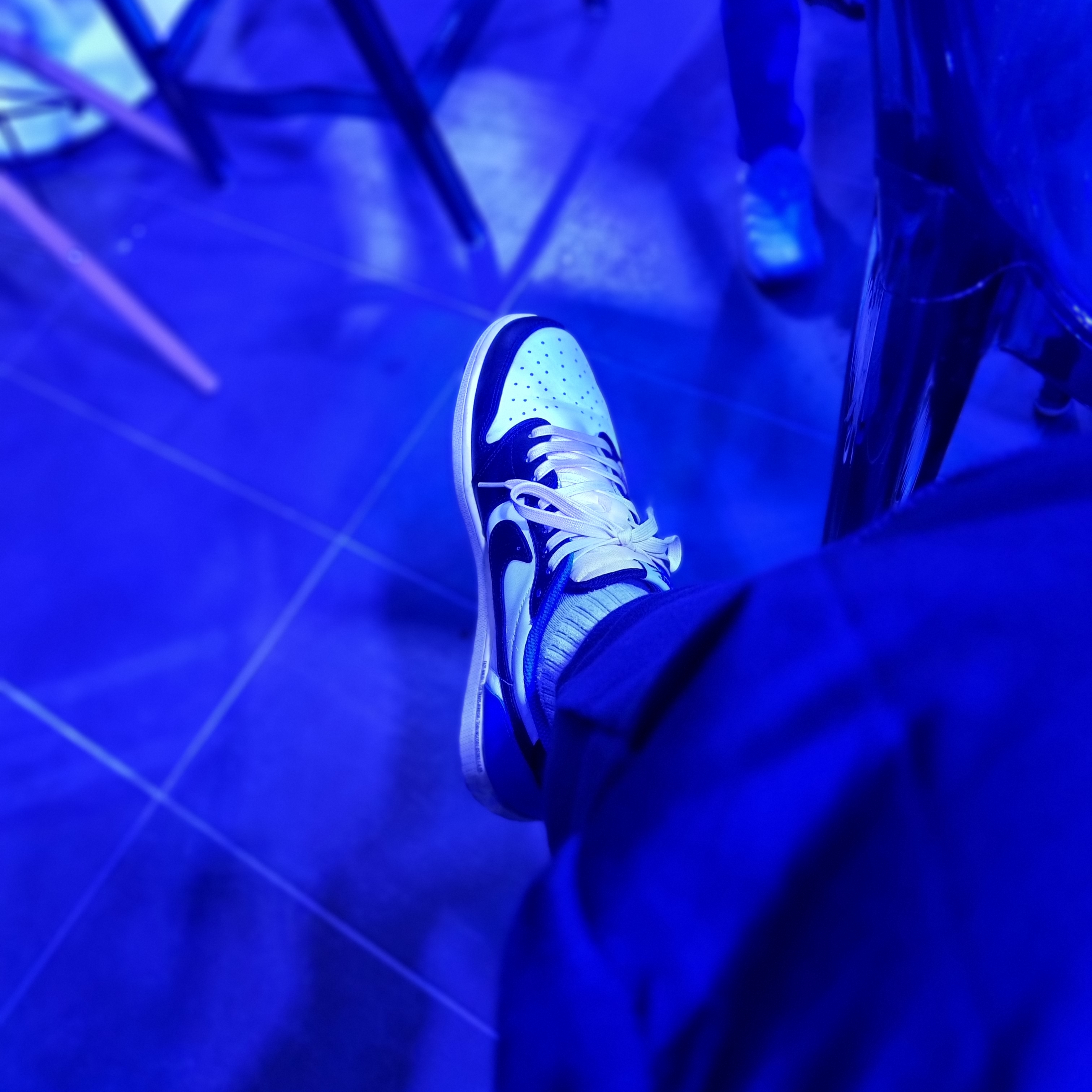 Jordan 1 x Travis Scott x Fragment Retro Low OG SP Military Blue 착용 스타일