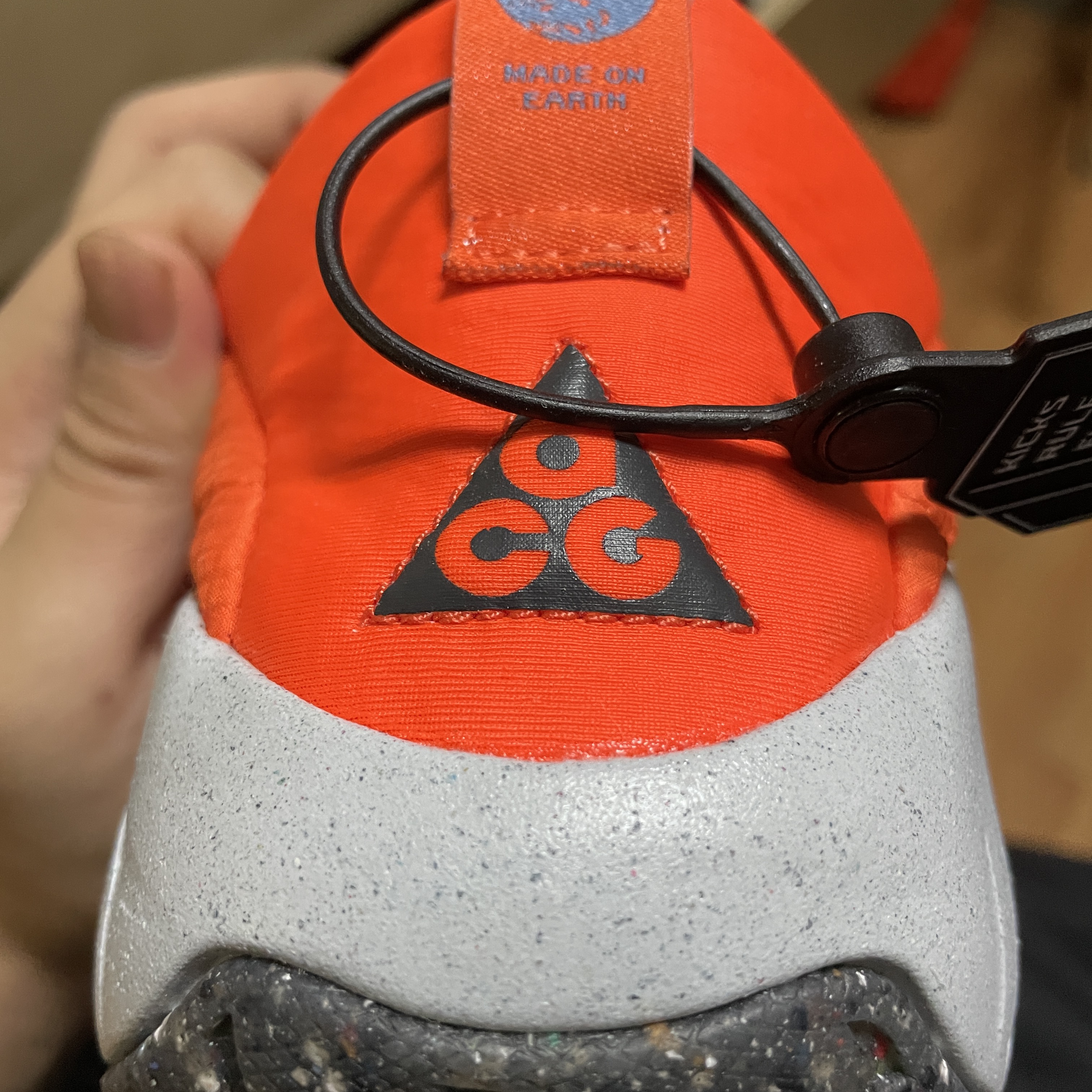 Nike ACG Moc 3.5 Rush Orange 착용 스타일 - 1