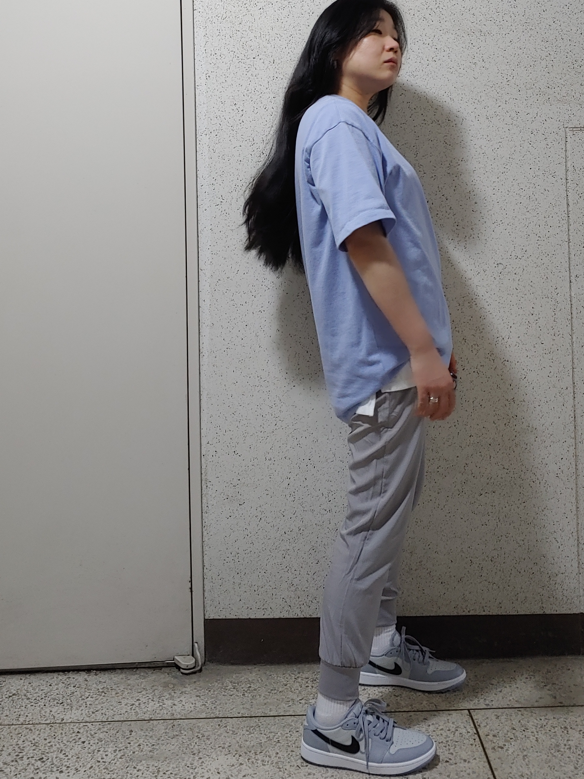 Jordan 1 Low Golf Chicago, Jordan 1 Low Golf Wolf Grey 착용 스타일 - 4