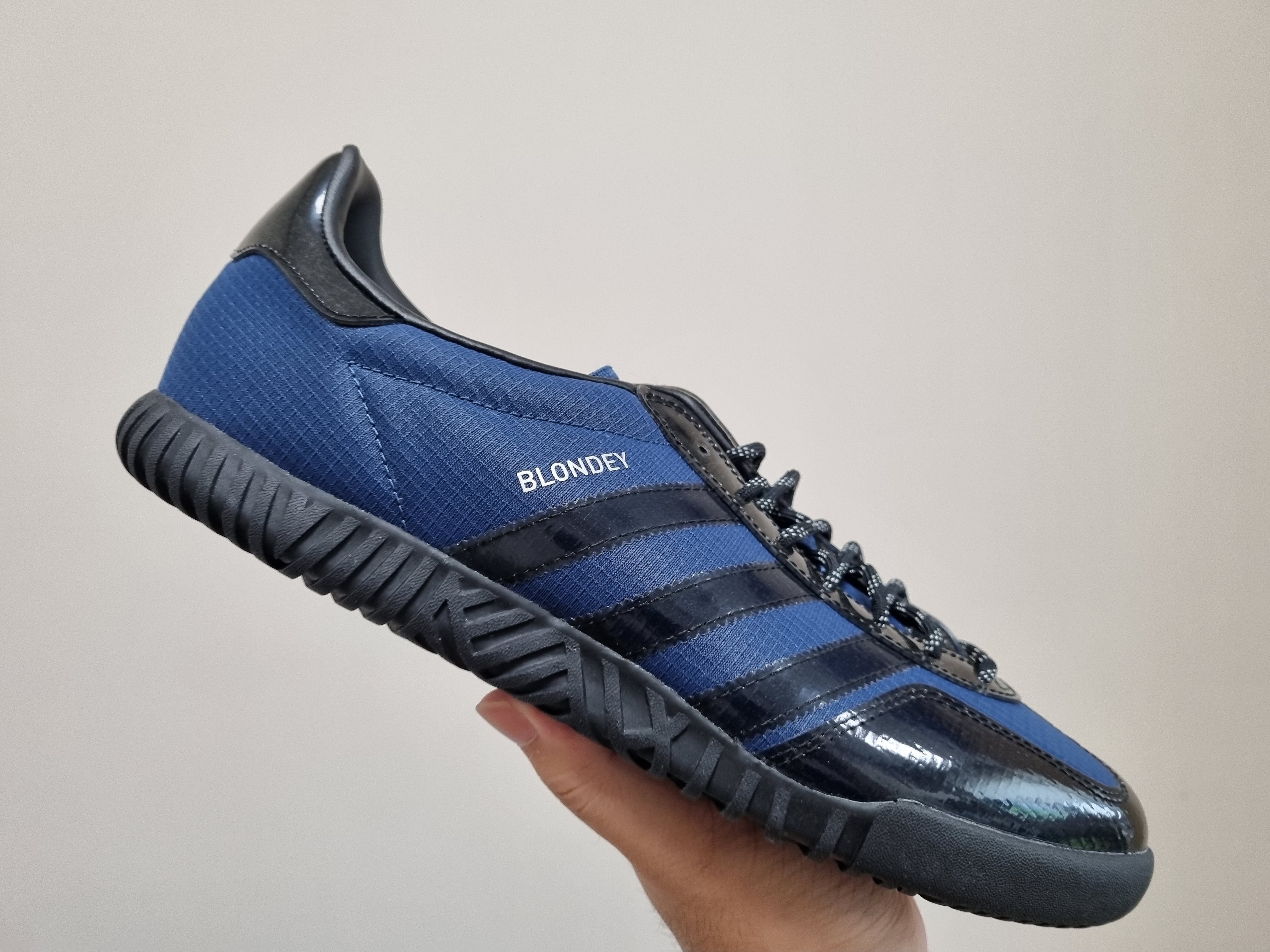 Adidas x Blondey McCoy A.B. Gazelle Indoor Mineral Blue 착용 스타일