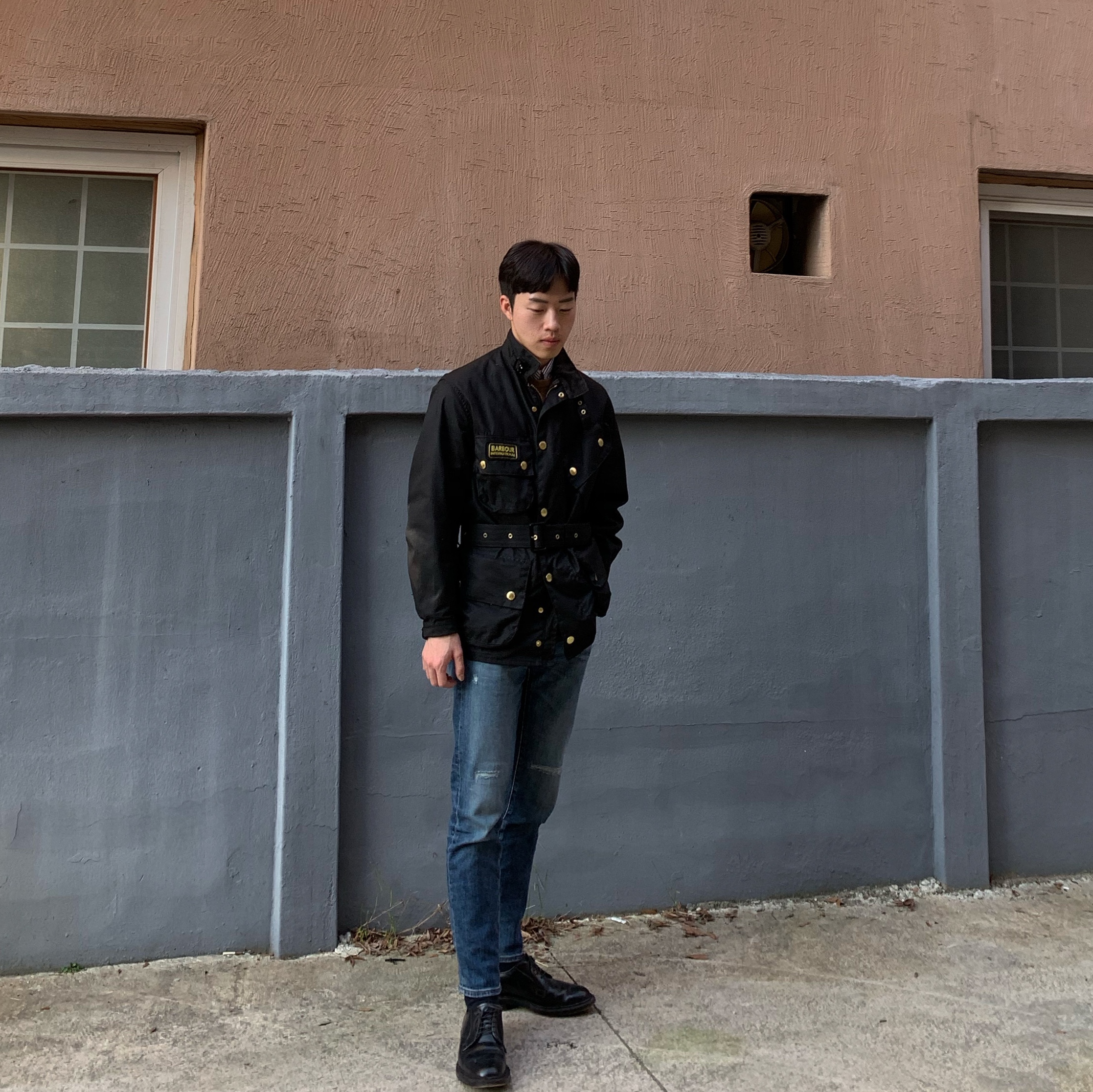 Barbour International Original Wax Jacket Black 착용 스타일