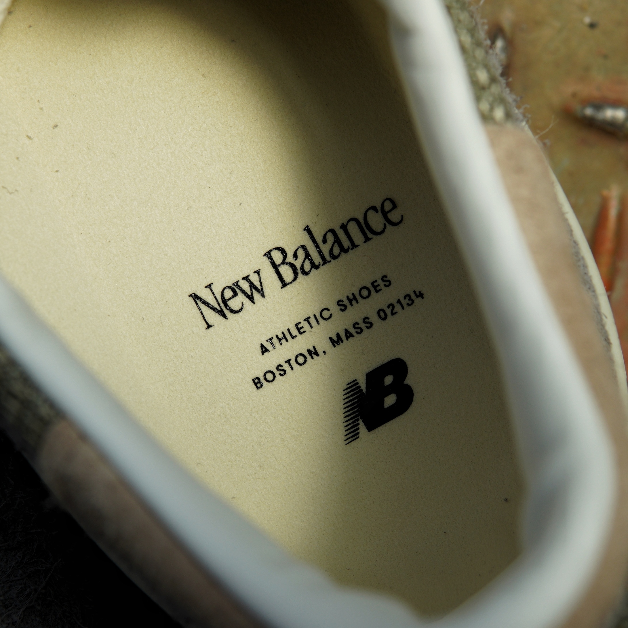 New Balance 990v1 Made in USA Marblehead Incense 착용 스타일 - 3