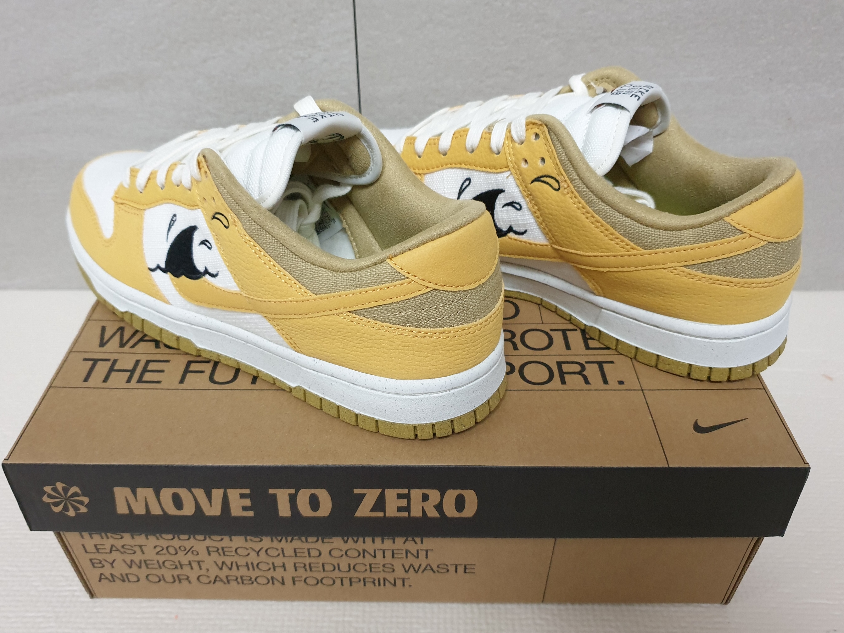 Nike Dunk Low Retro SE Next Nature Nike Sun Club 착용 스타일 - 2
