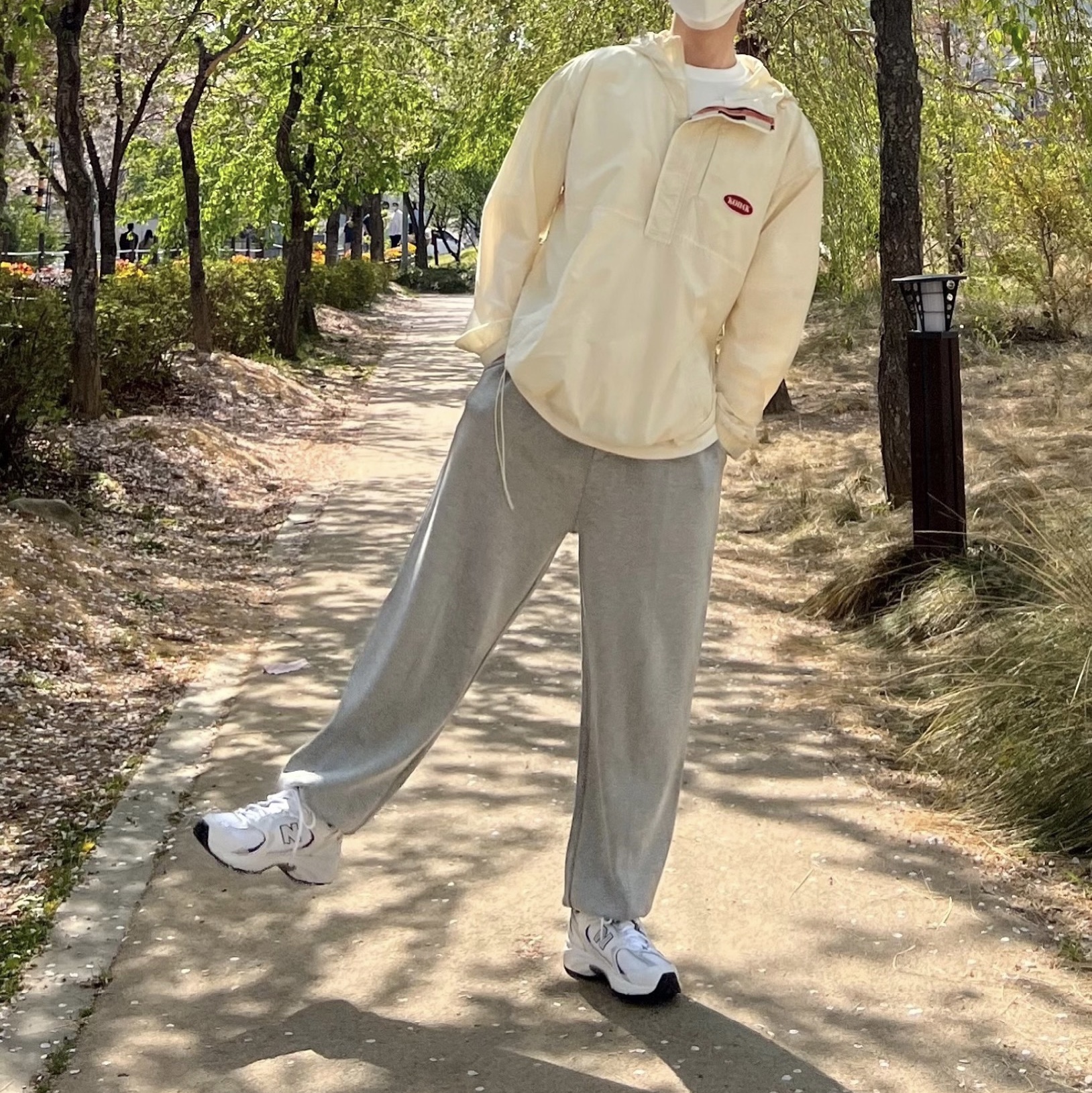 New Balance 530 White 착용 스타일