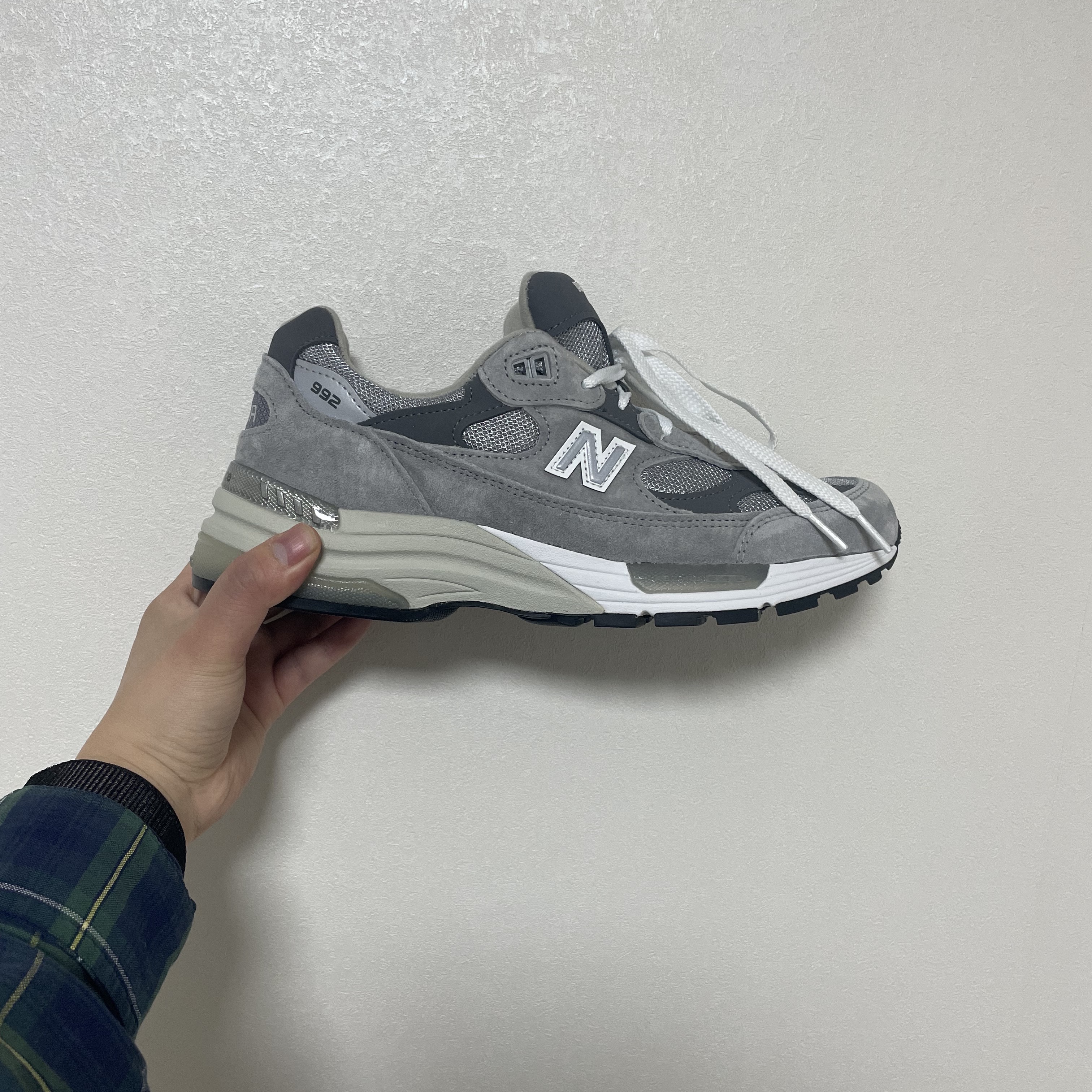 New Balance 992 Made in USA Grey - D Standard 착용 스타일