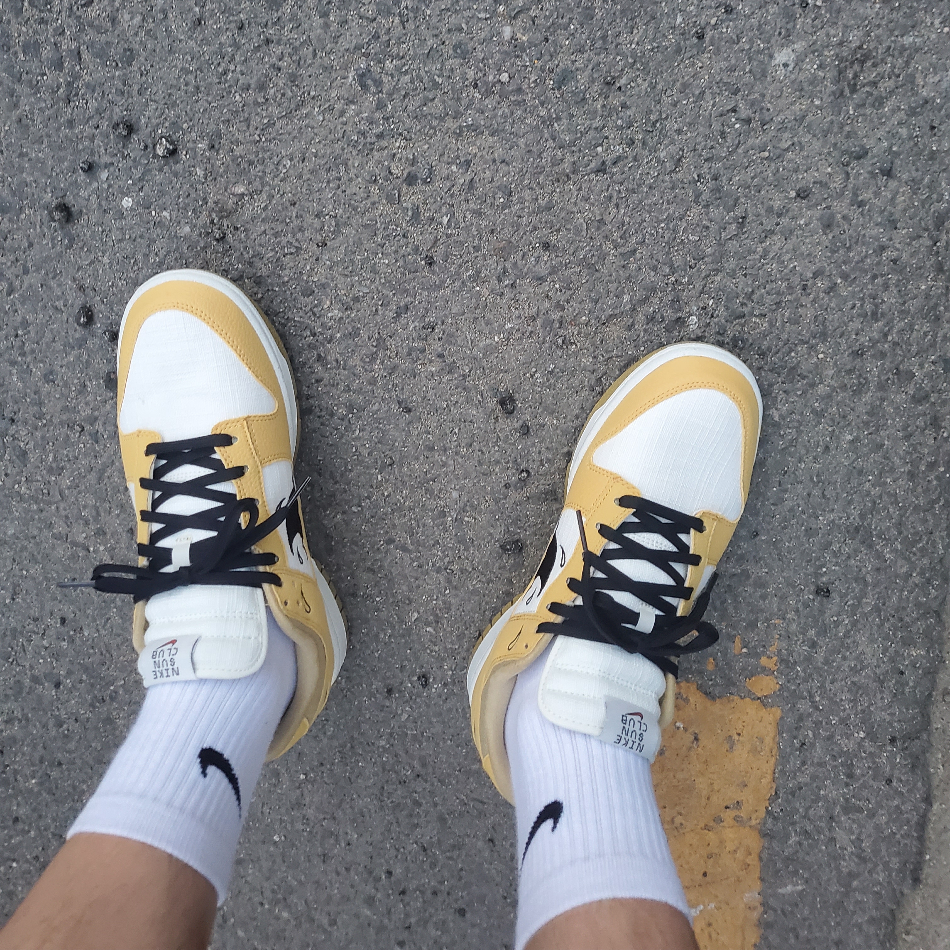 Nike Dunk Low Retro SE Next Nature Nike Sun Club 착용 스타일 - 2