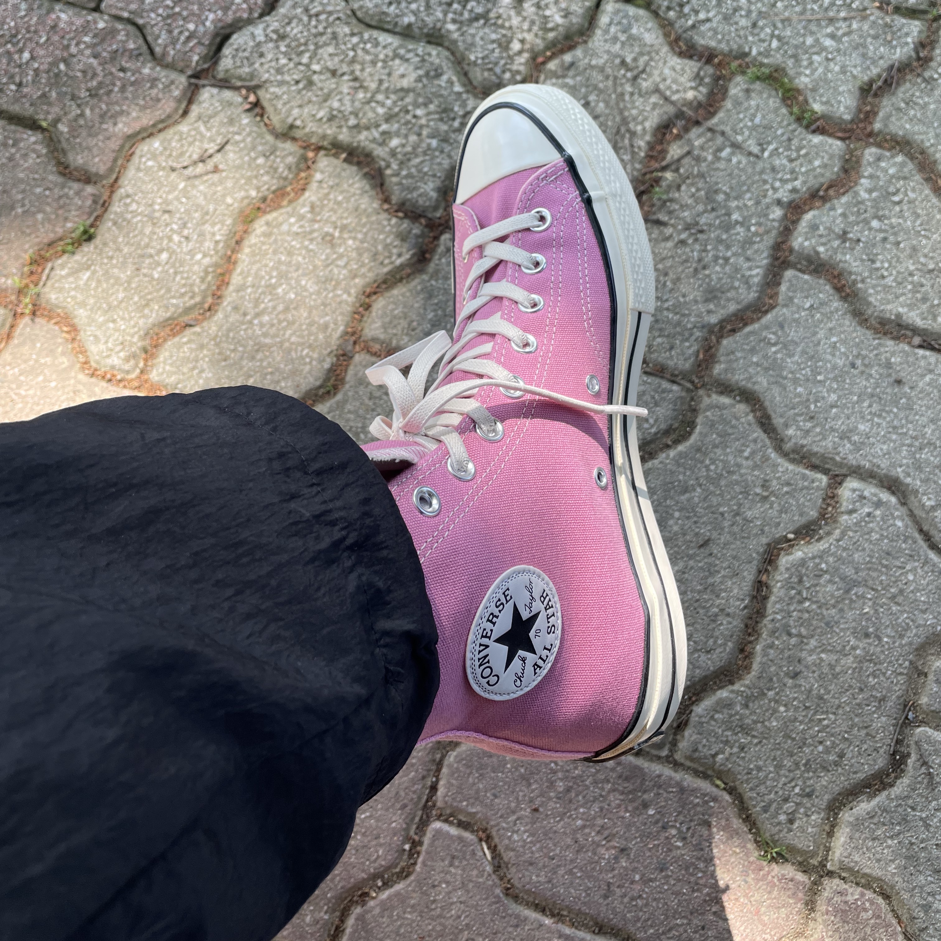 Converse Chuck 70 High Magic Flamingo 착용 스타일