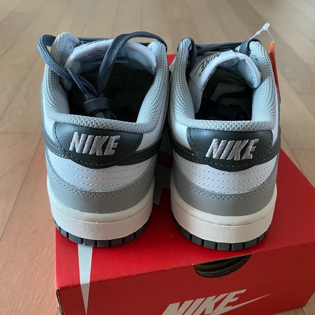 (W) Nike Dunk Low Light Smoke Grey 착용 스타일 - 5