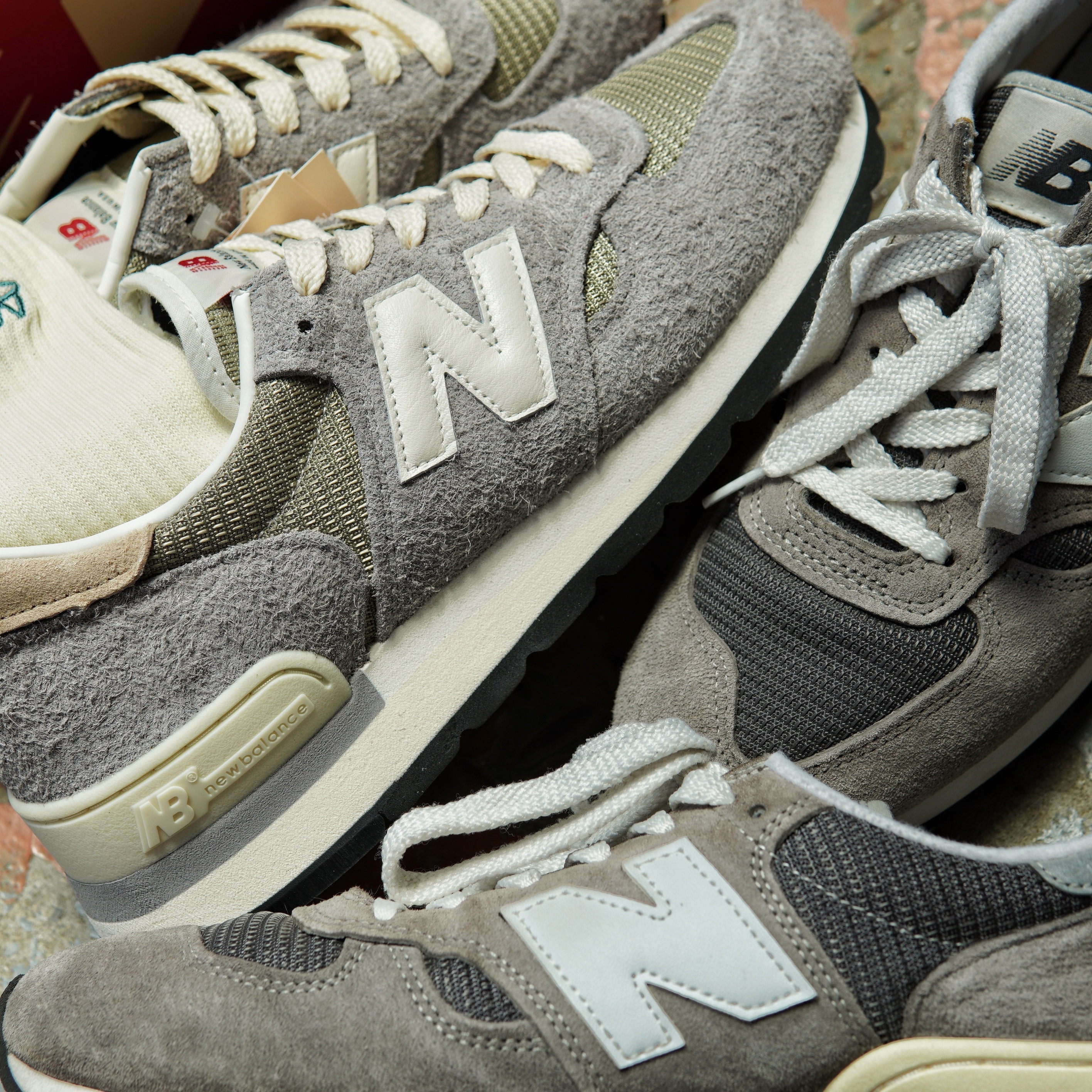 New Balance 990v1 Made in USA Marblehead Incense 착용 스타일 - 2