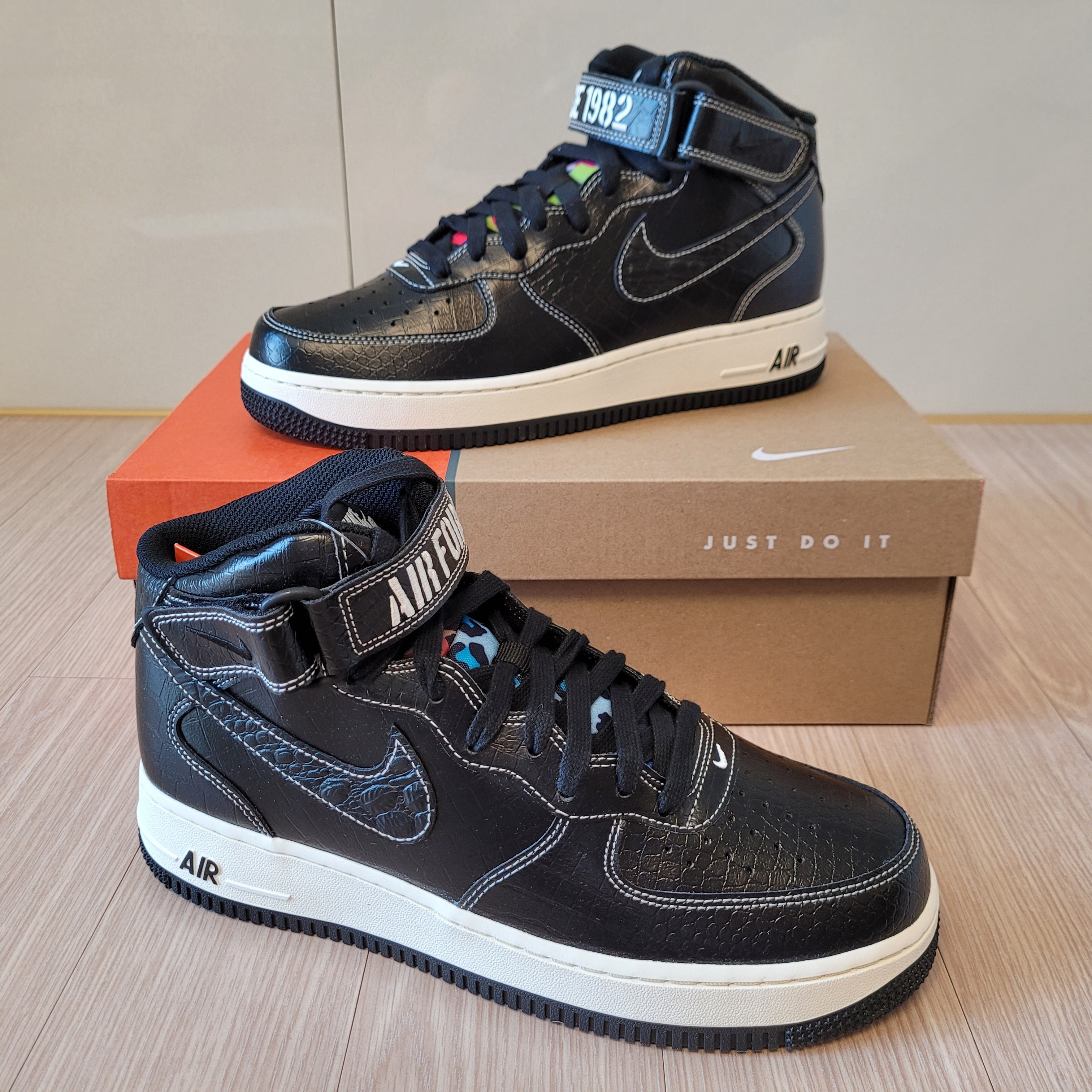 Nike Air Force 1 Mid '07 LX Our Force 1 착용 스타일 - 4