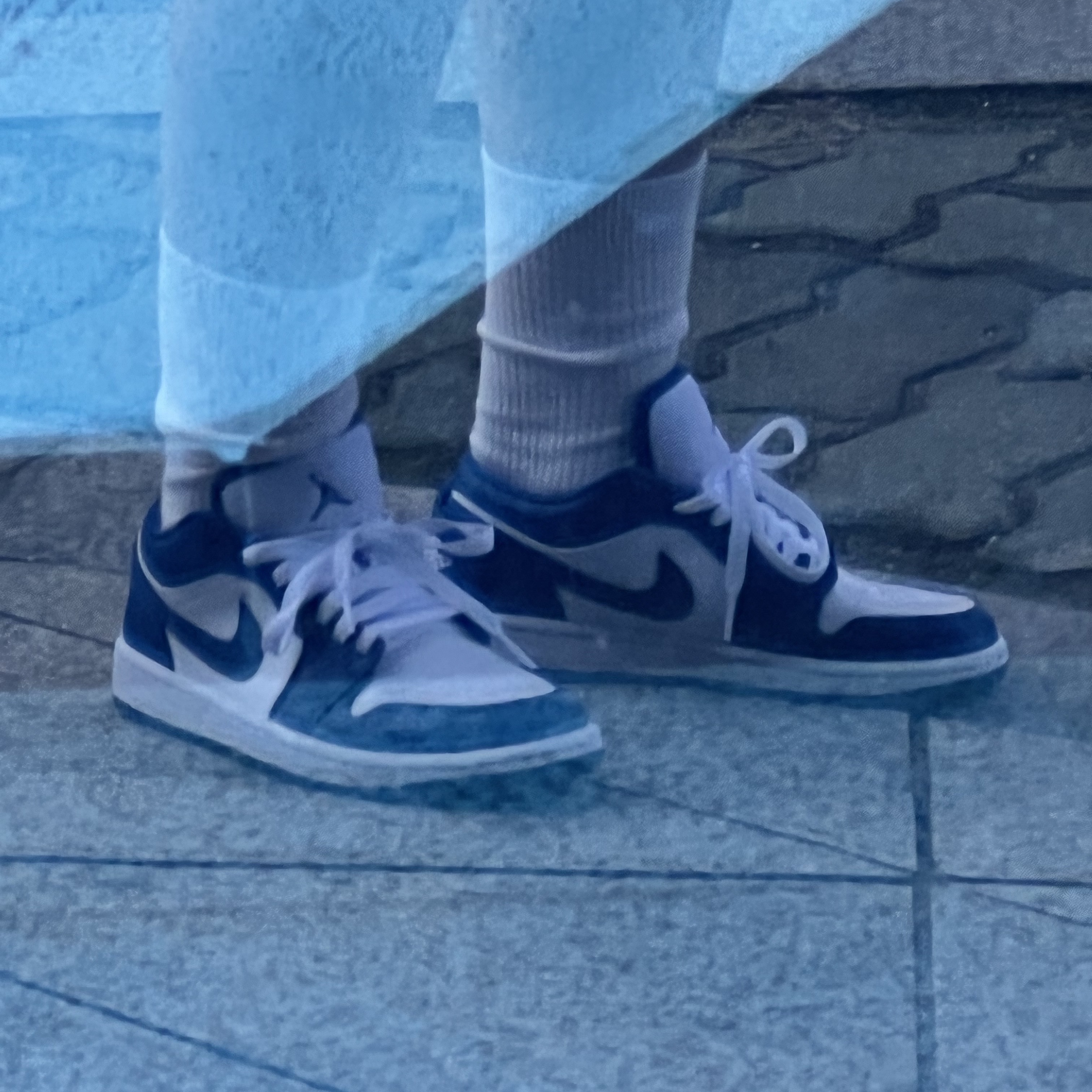 (W) Jordan 1 Low White Dark Marina Blue 착용 스타일