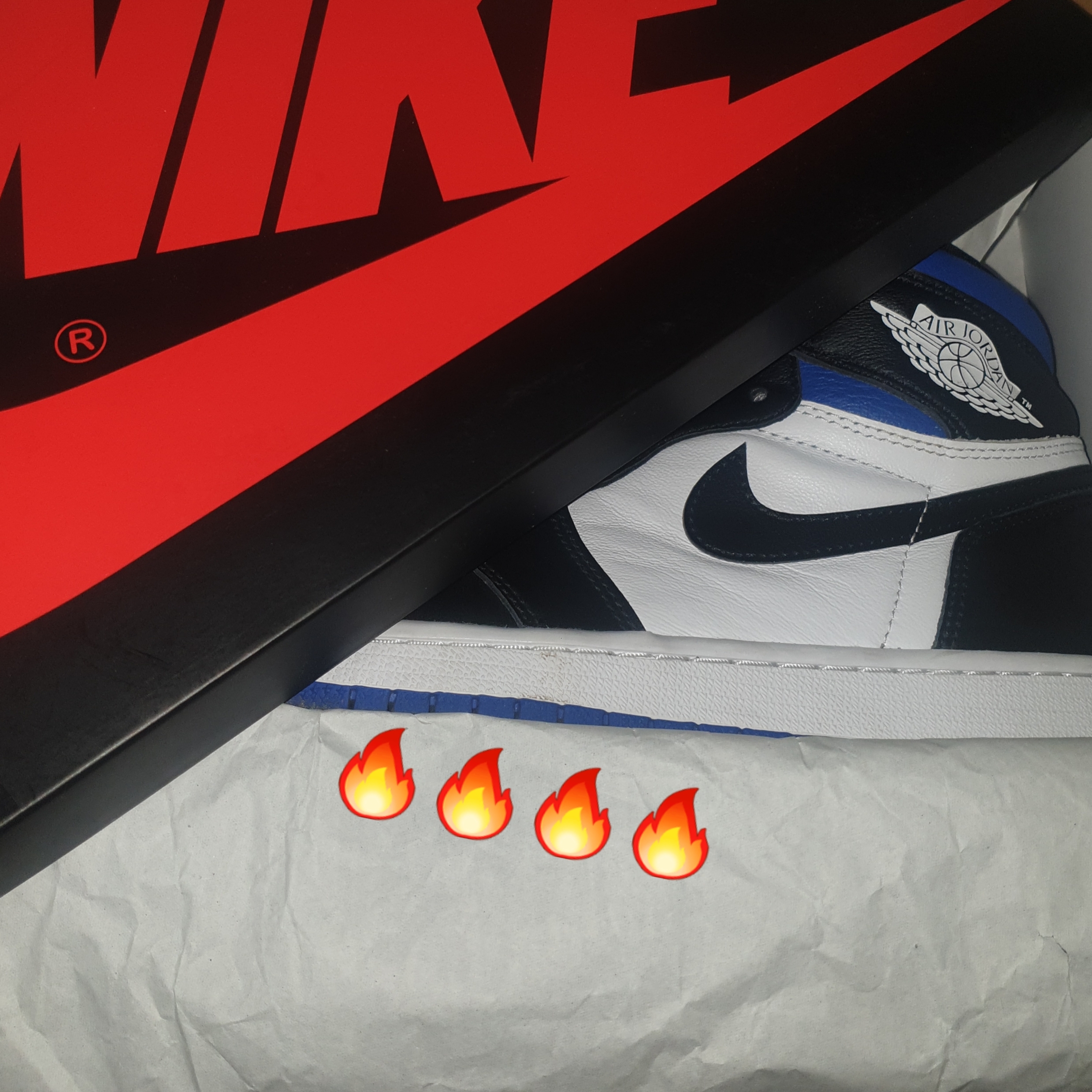 Jordan 1 Retro High OG Royal Toe 착용 스타일