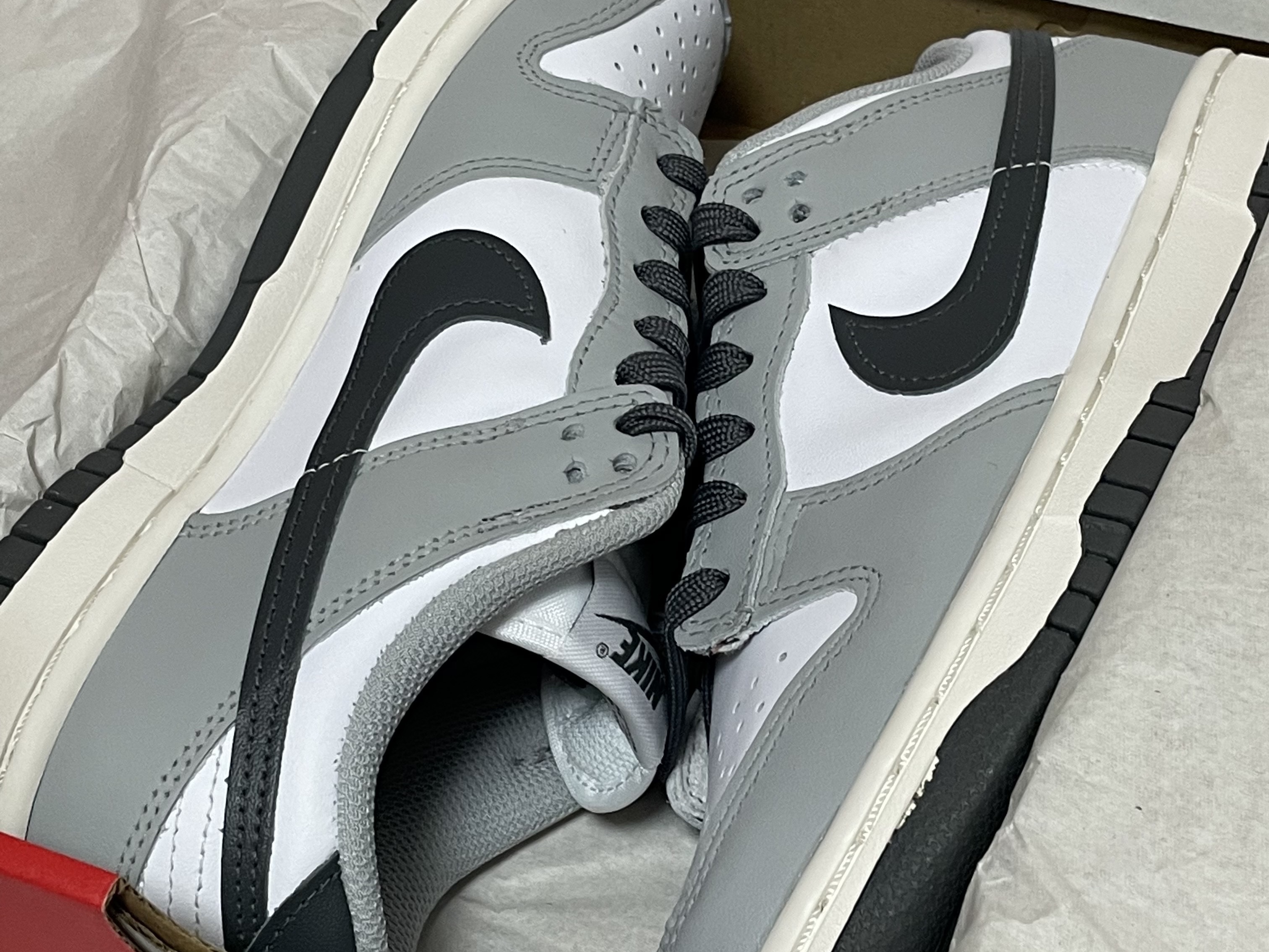 (W) Nike Dunk Low Light Smoke Grey 착용 스타일 - 2