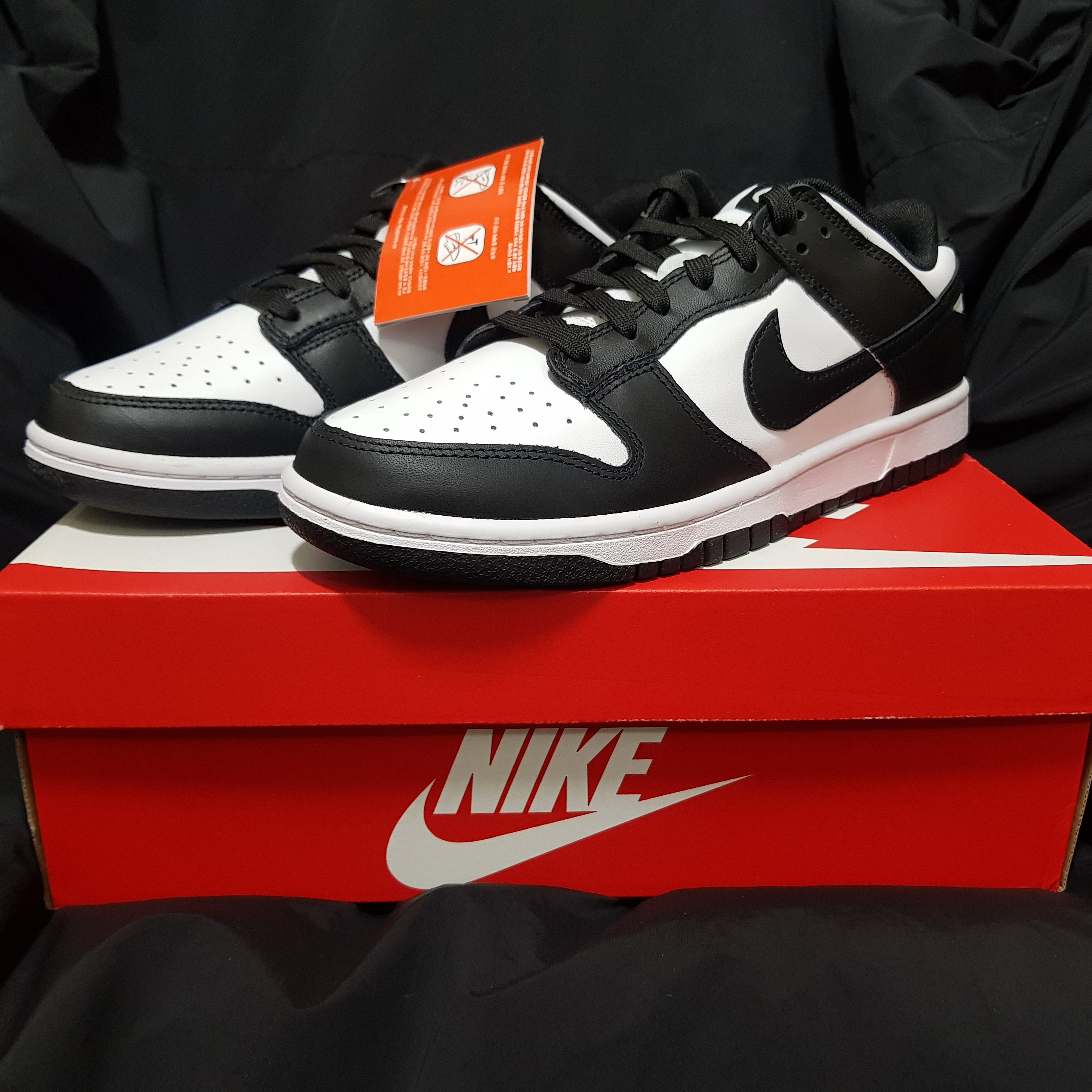 Nike Dunk Low Retro Black 착용 스타일