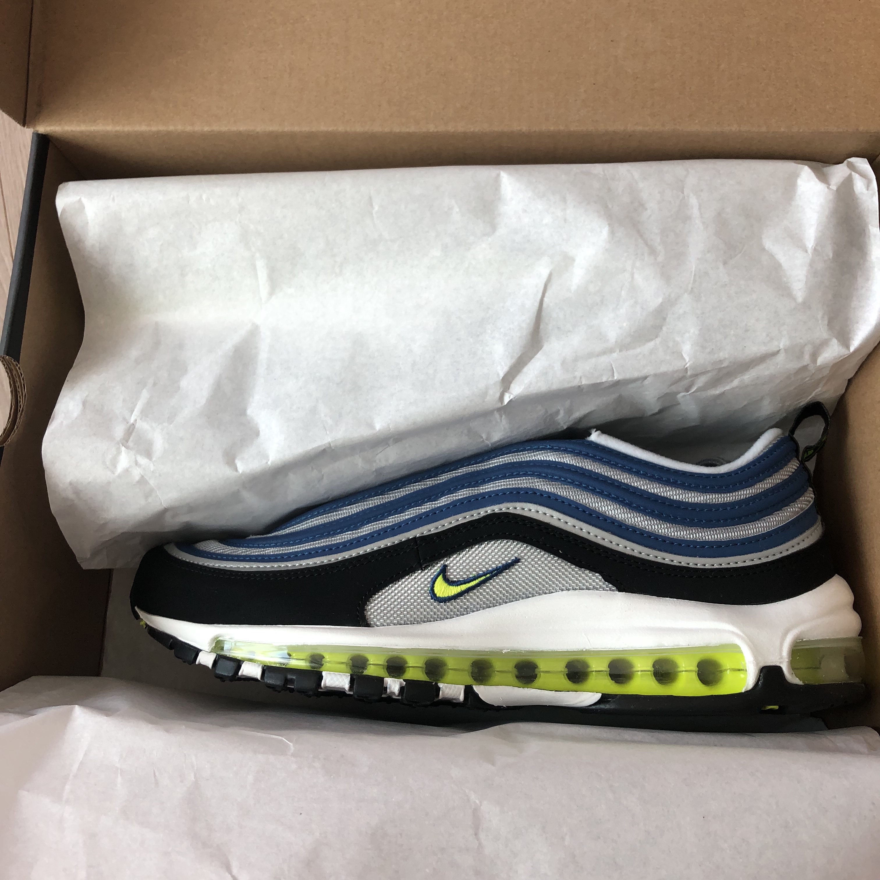 Nike Air Max 97 OG Atlantic Blue and Voltage Yellow 착용 스타일 - 2