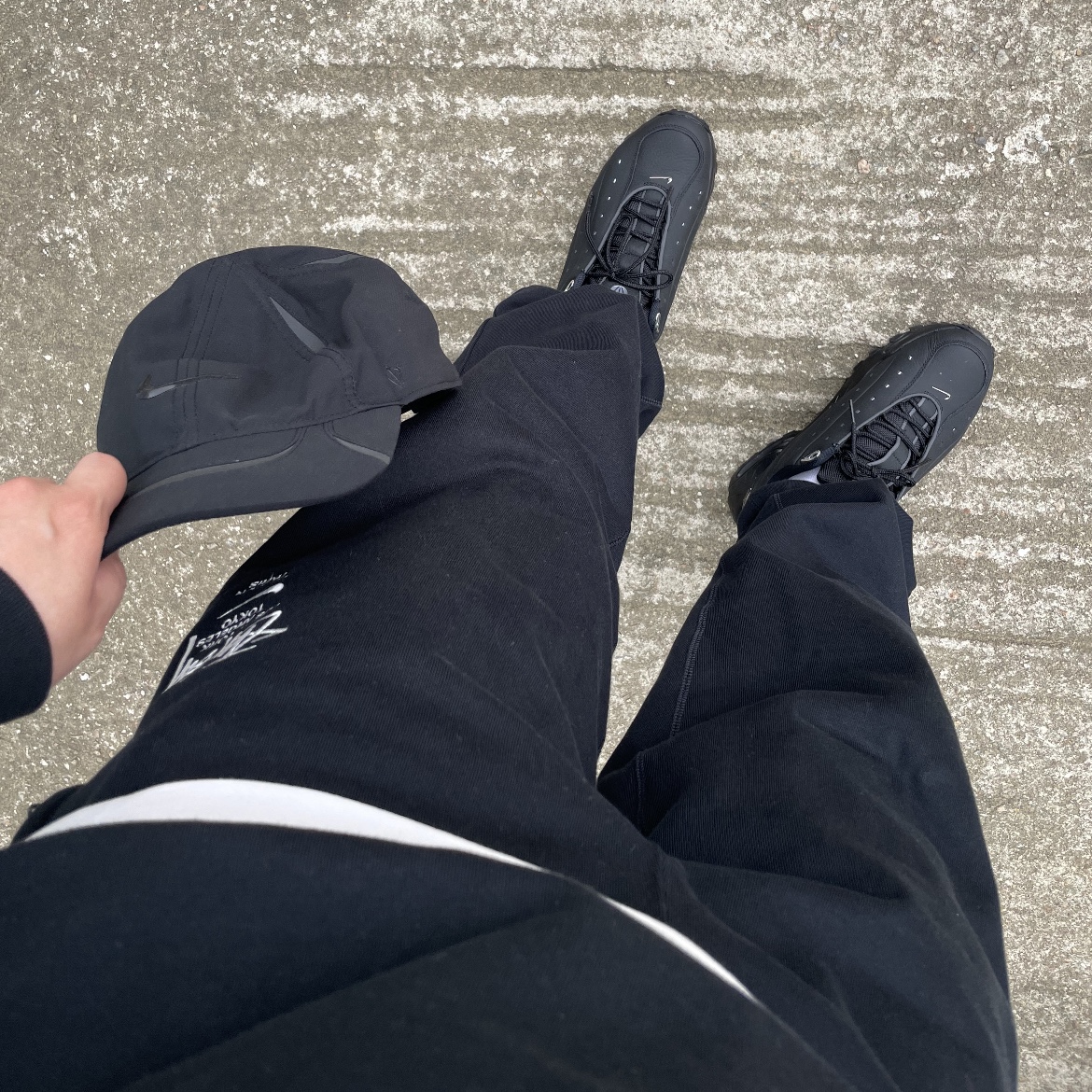 Nike x Drake Nocta Hot Step Air Terra Triple Black, Nike x Stussy NRG ZR Fleece Crewneck Black - Asia 착용 스타일