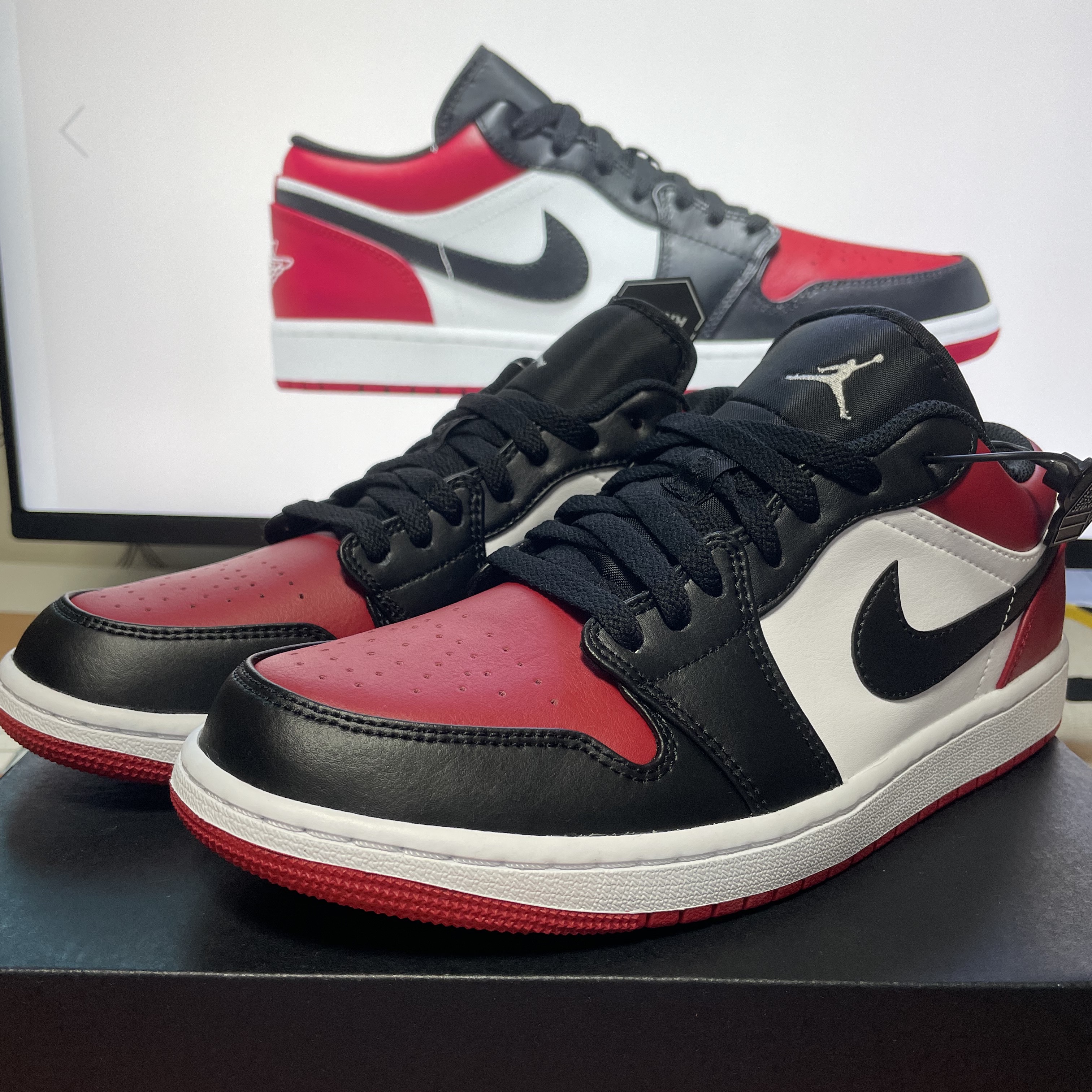 Jordan 1 Low Bred Toe 착용 스타일 - 3