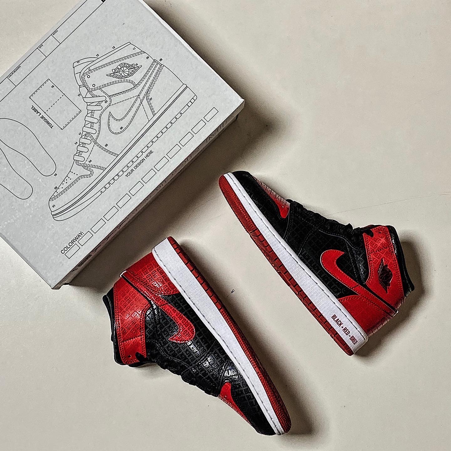 (GS) Jordan 1 Mid Bred 착용 스타일 - 1