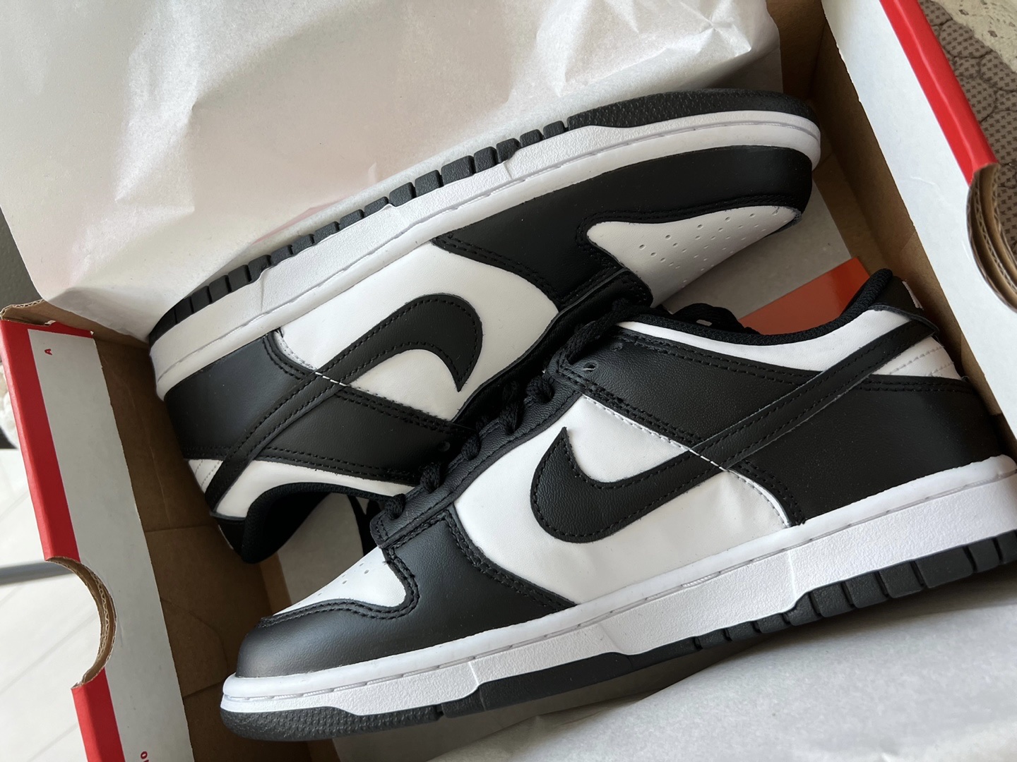Nike Dunk Low Retro Black 착용 스타일