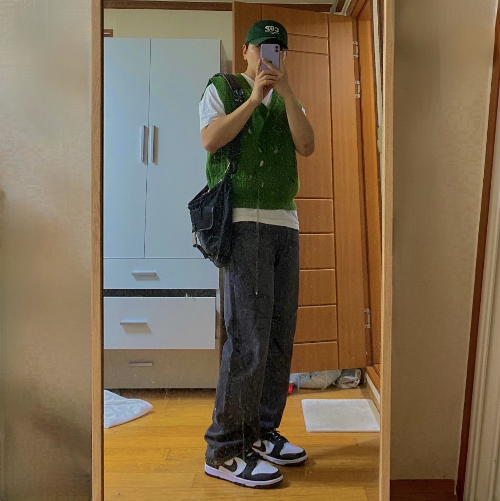 Nike Dunk Low Retro Black 착용 스타일
