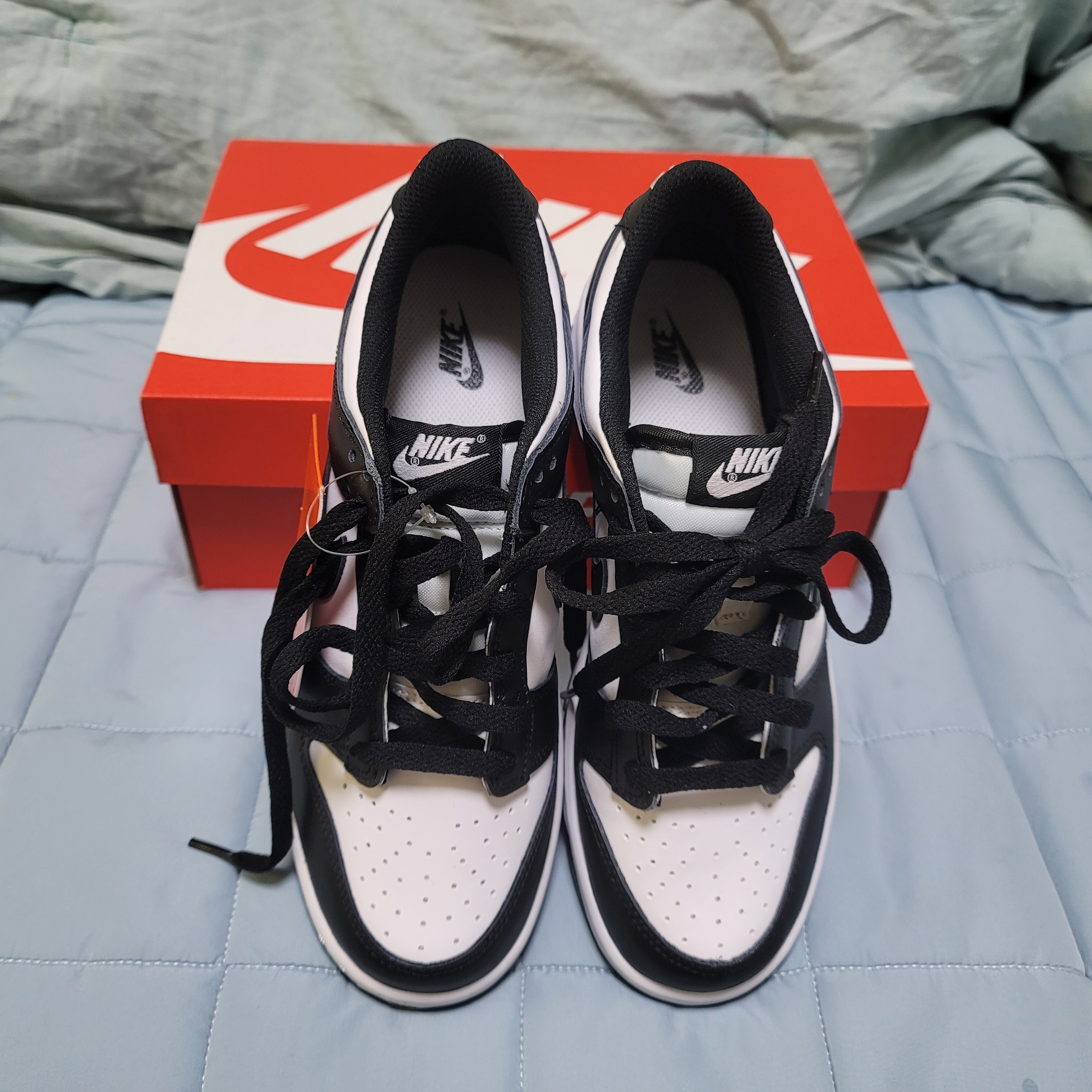 (GS) Nike Dunk Low Black 착용 스타일 - 4