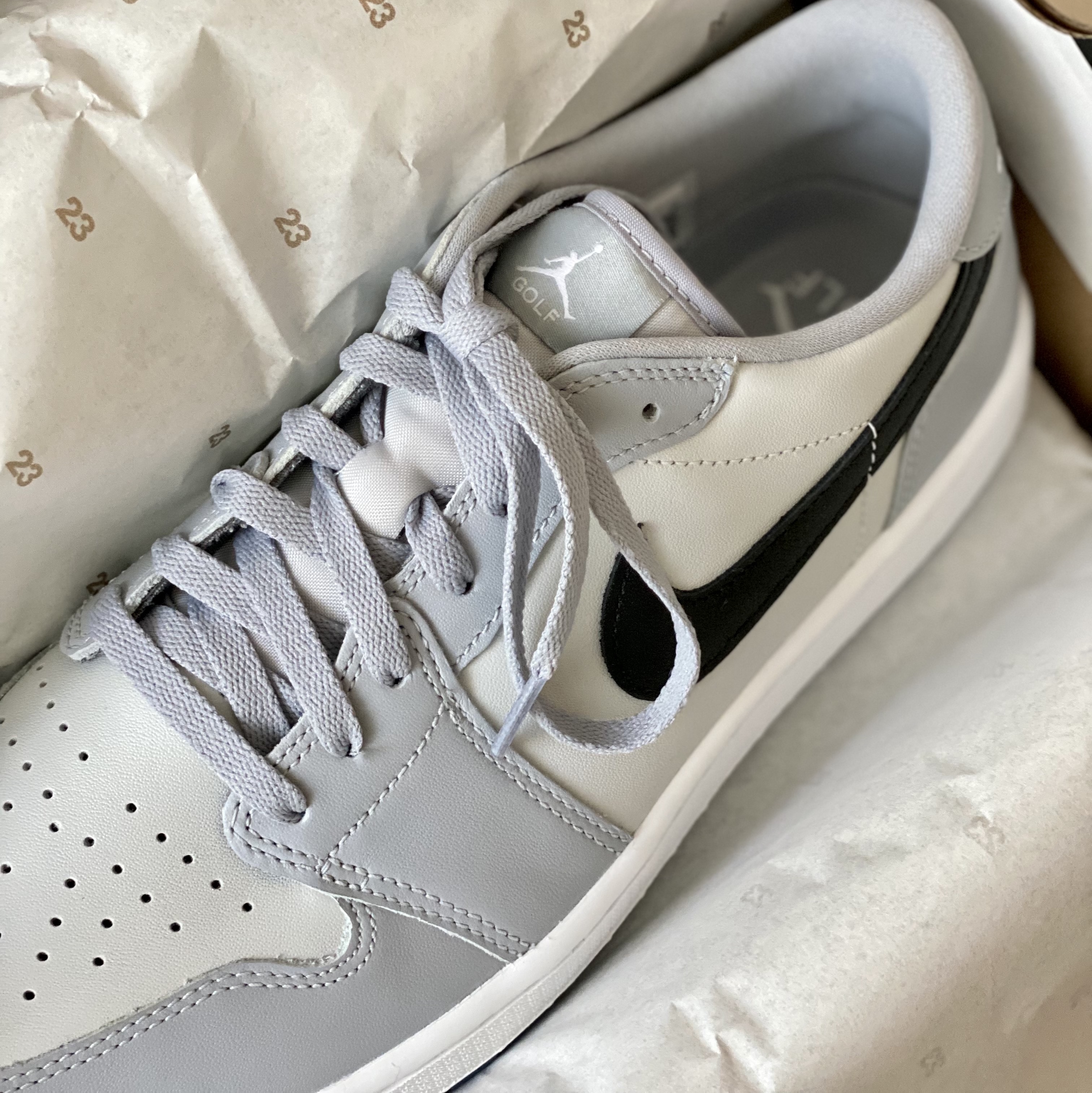Jordan 1 Low Golf Wolf Grey, Jordan 1 Low Golf Chicago 착용 스타일