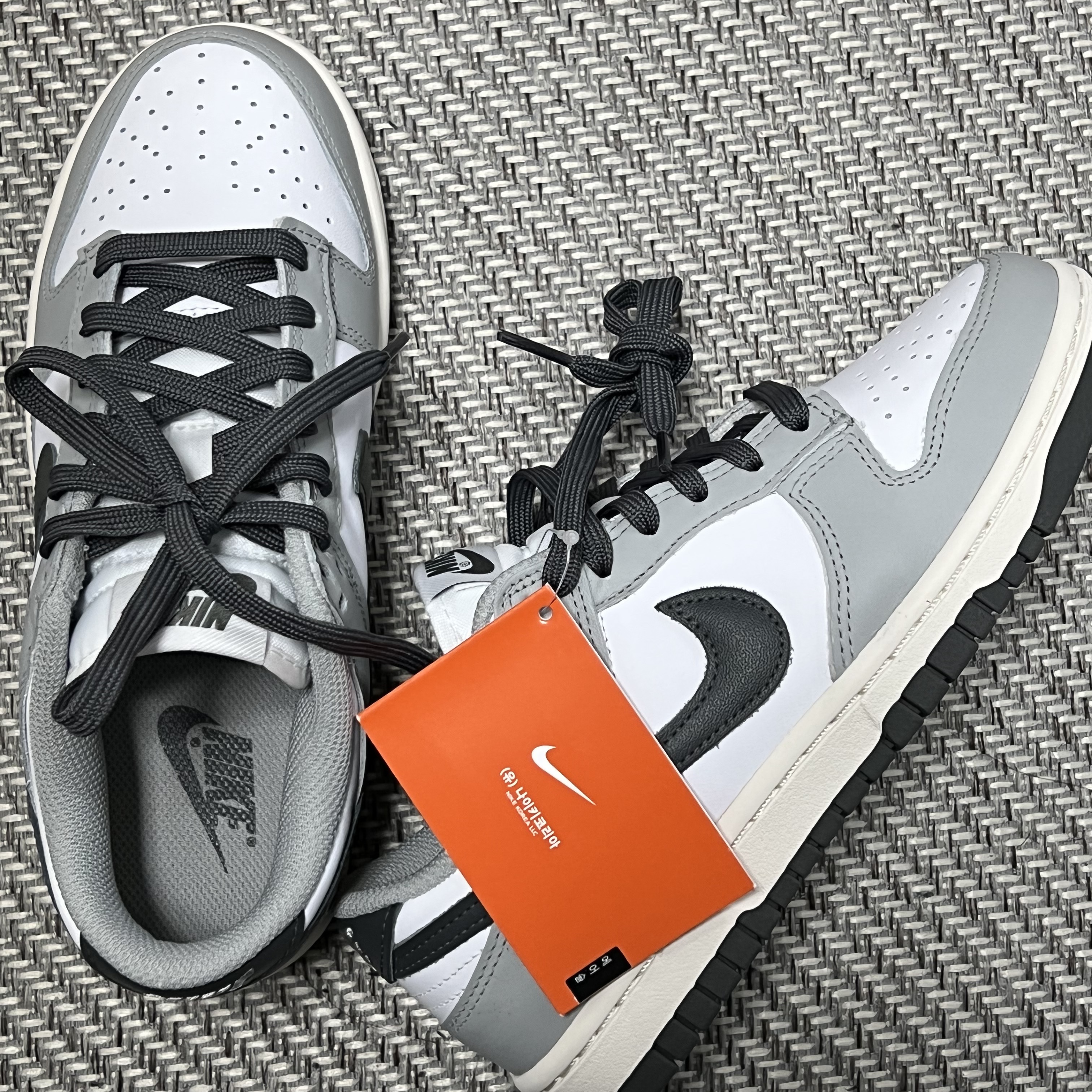 (W) Nike Dunk Low Light Smoke Grey 착용 스타일