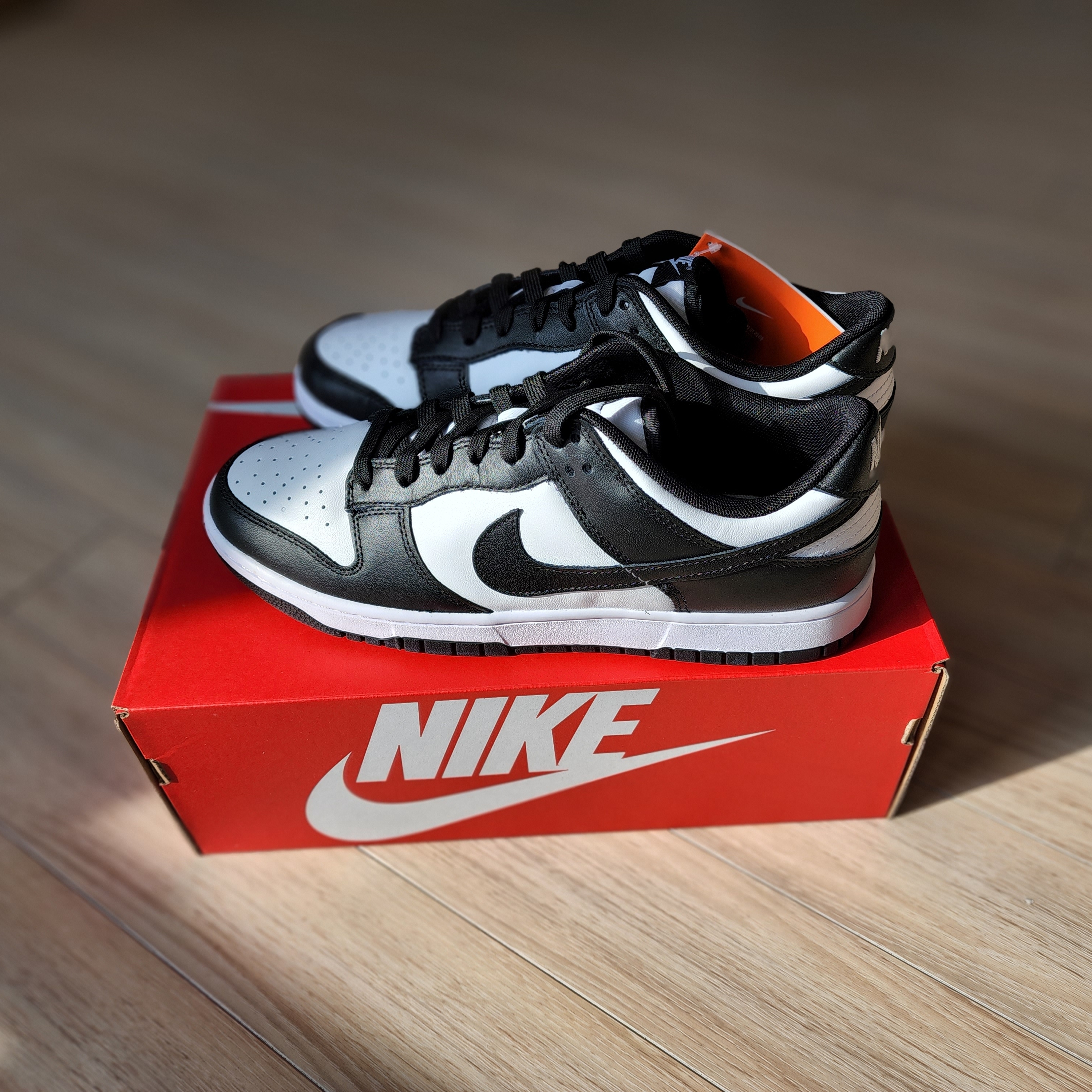 Nike Dunk Low Retro Black 착용 스타일