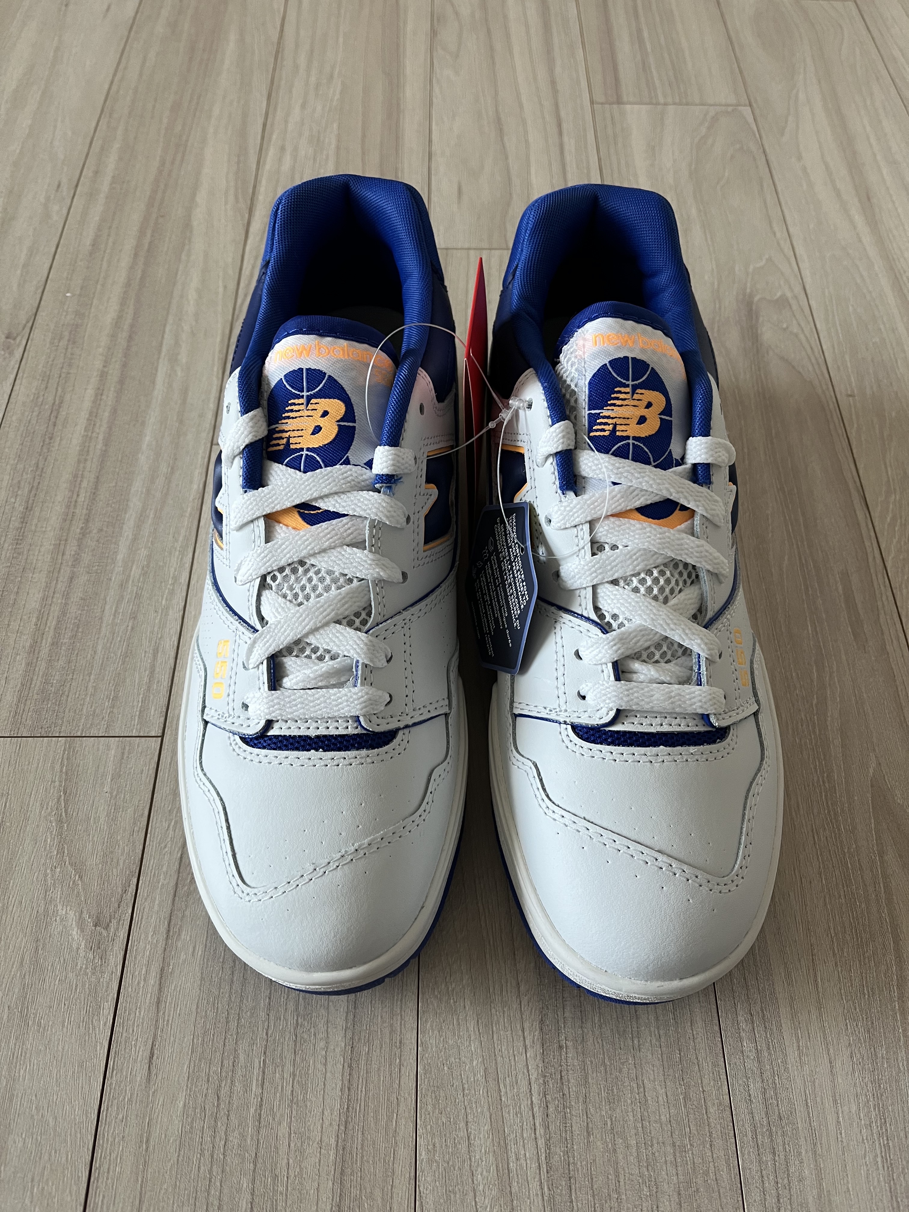 New Balance 550 White Blue - 2E Wide 착용 스타일 - 1