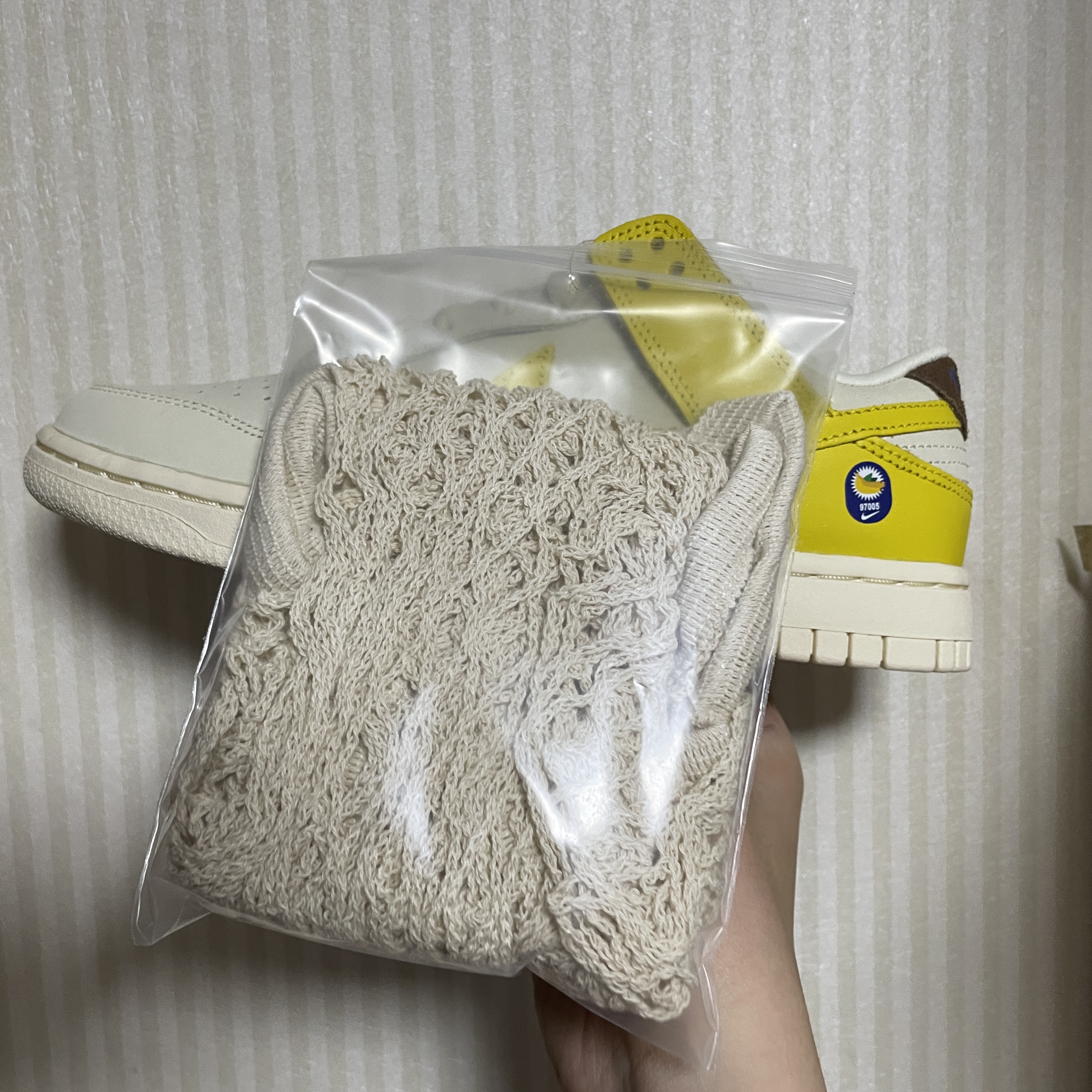 (W) Nike Dunk Low LX Banana 착용 스타일 - 2