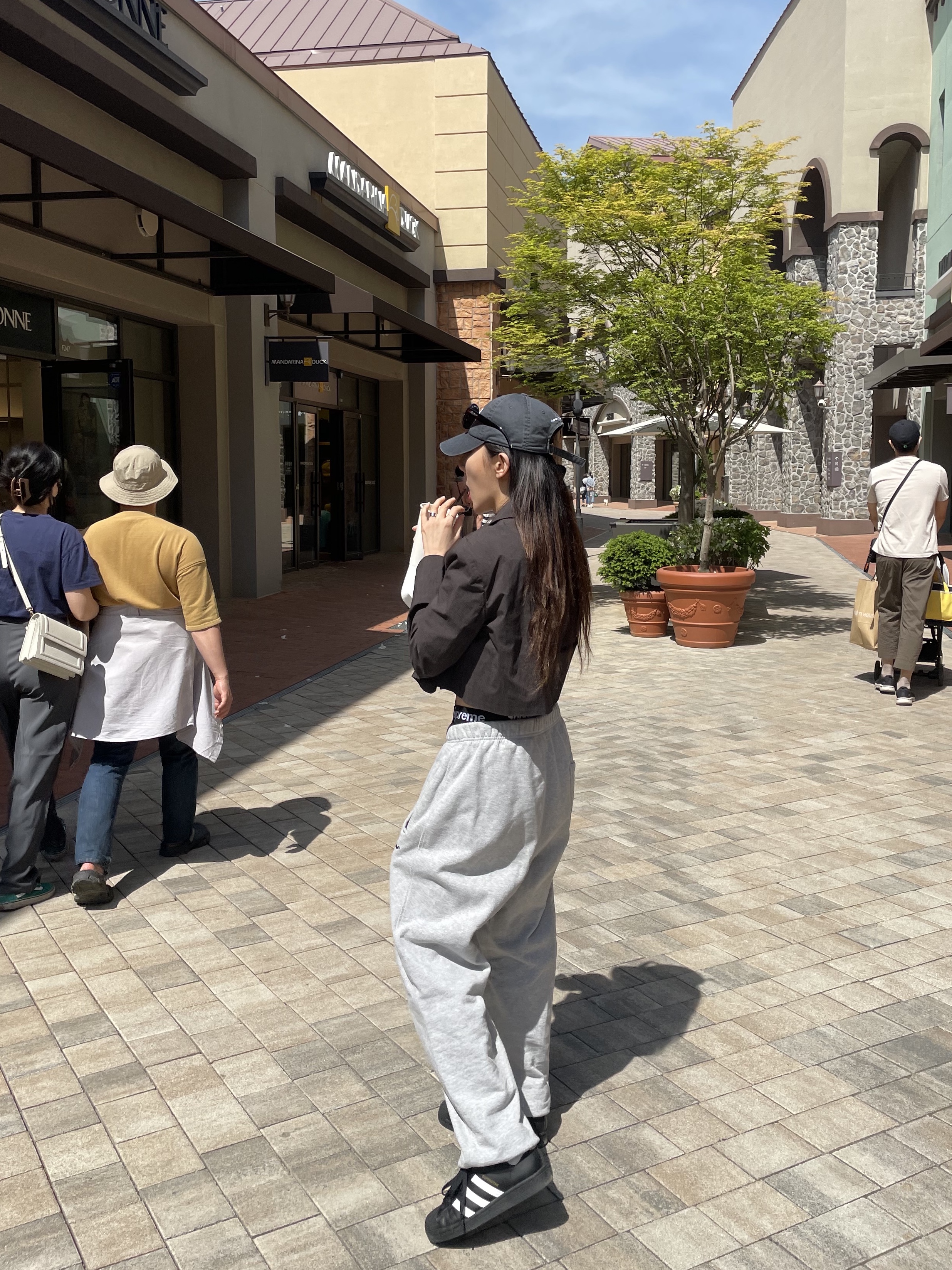 Adidas Superstar Core Black White, Adidas Superstar White Black 착용 스타일