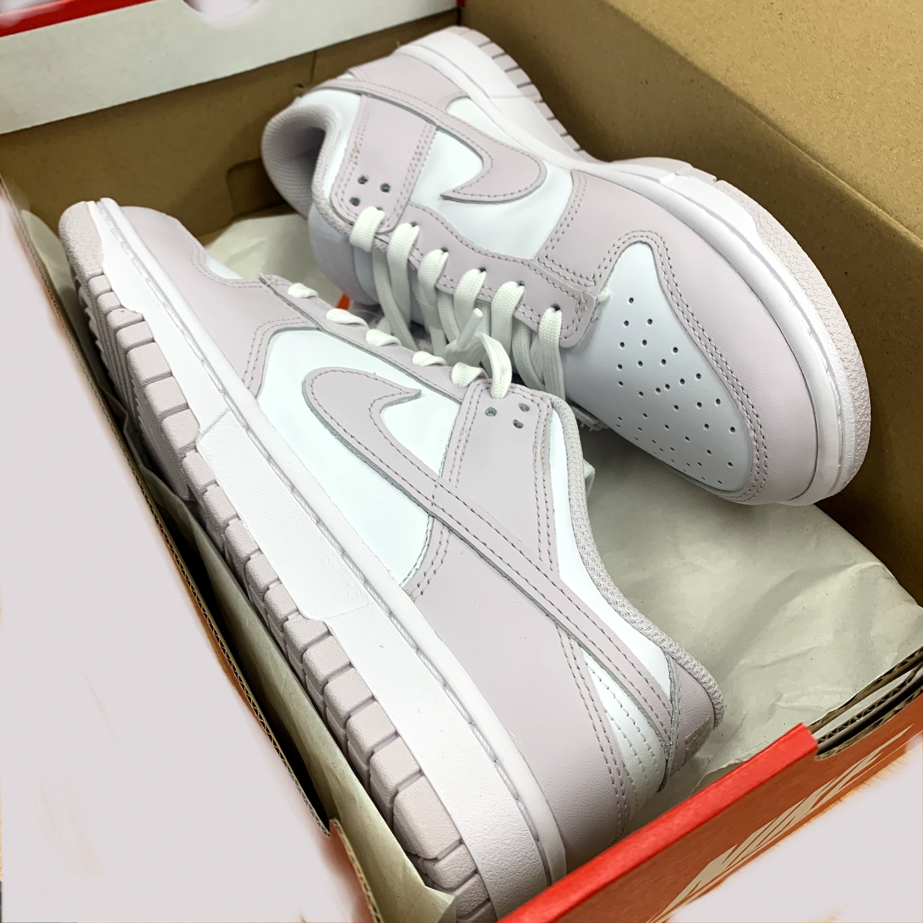 (W) Nike Dunk Low Venice 착용 스타일