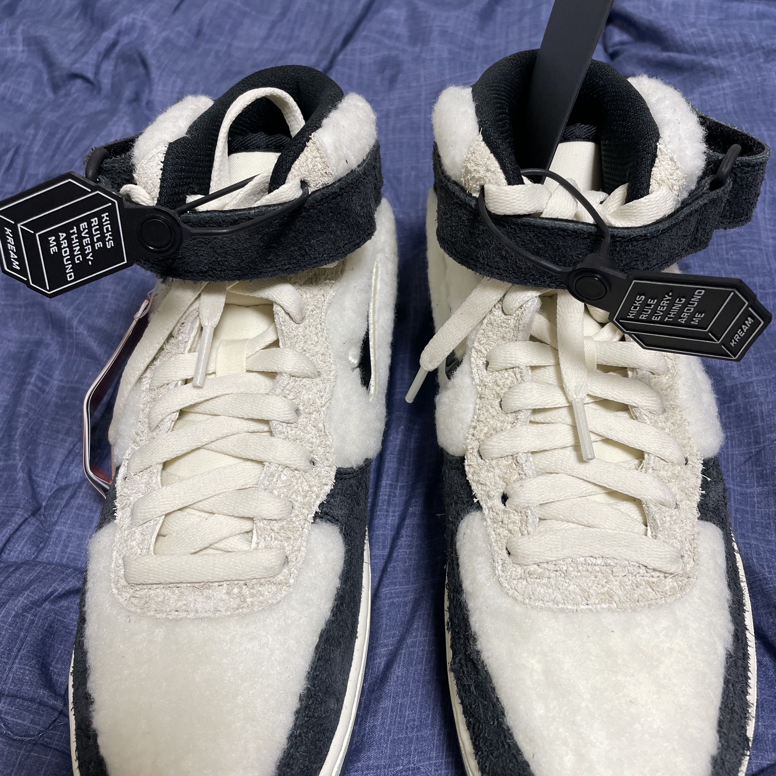 Nike Air Force 1 Mid '07 Premium Culture Day 착용 스타일 - 1